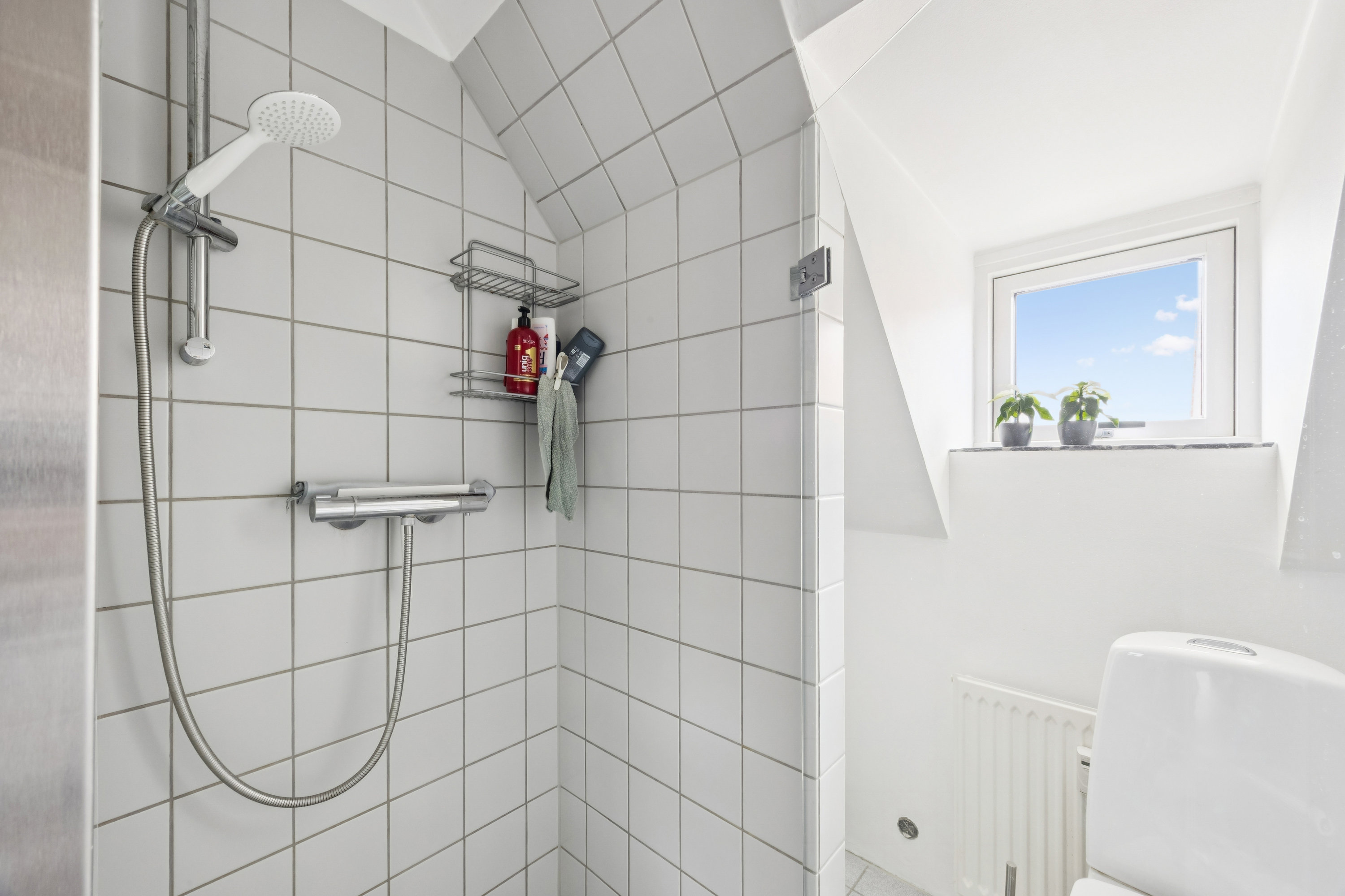 Fremhævet badeværelse billede i fuldskærmstilstand. Billede af Tordenskjoldsgade 18B, 4600 Køge