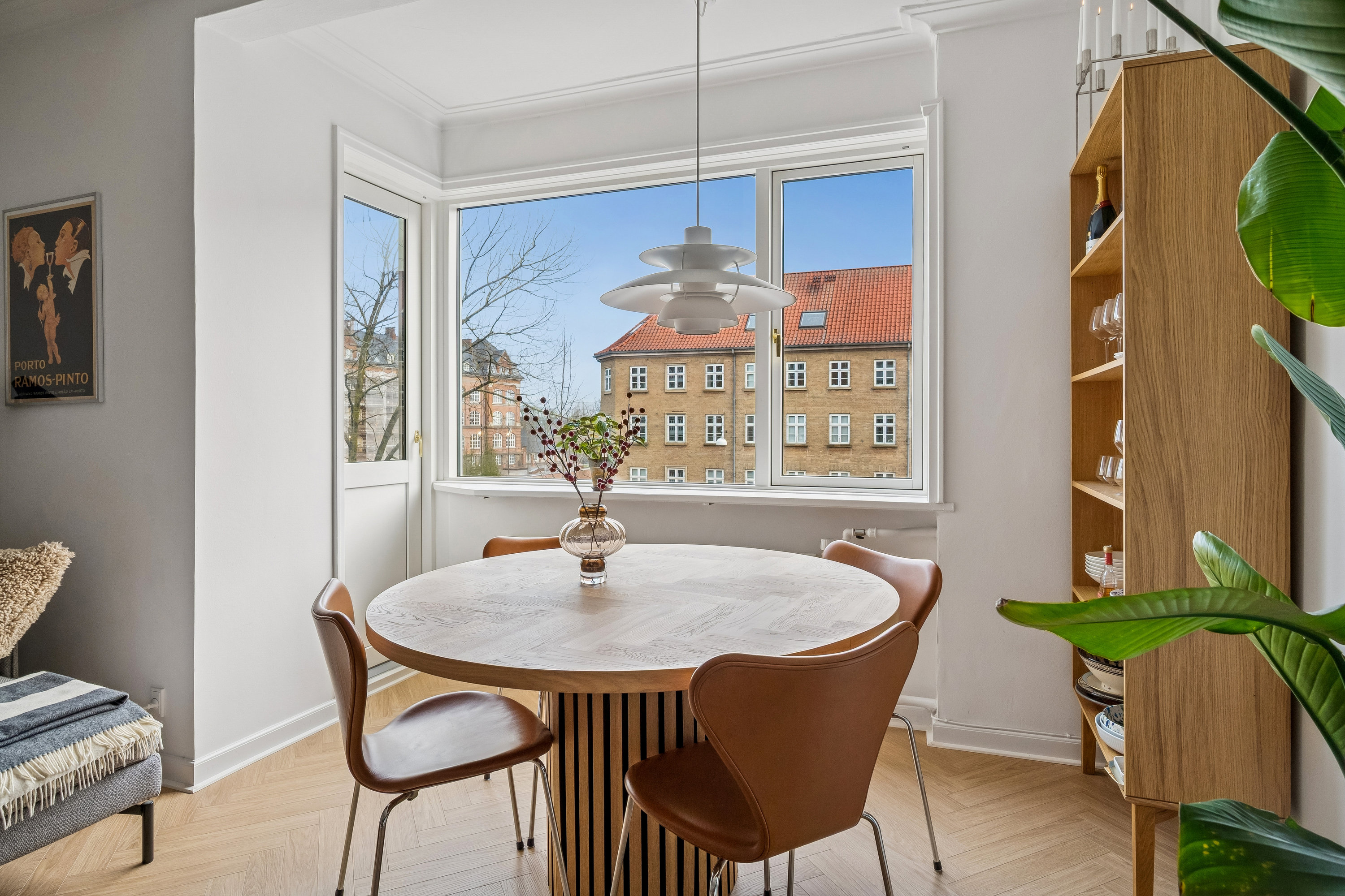 Miniaturebillede 1: køkken. Billede af Søndre Ringgade 61, 2. th., 8000 Aarhus C