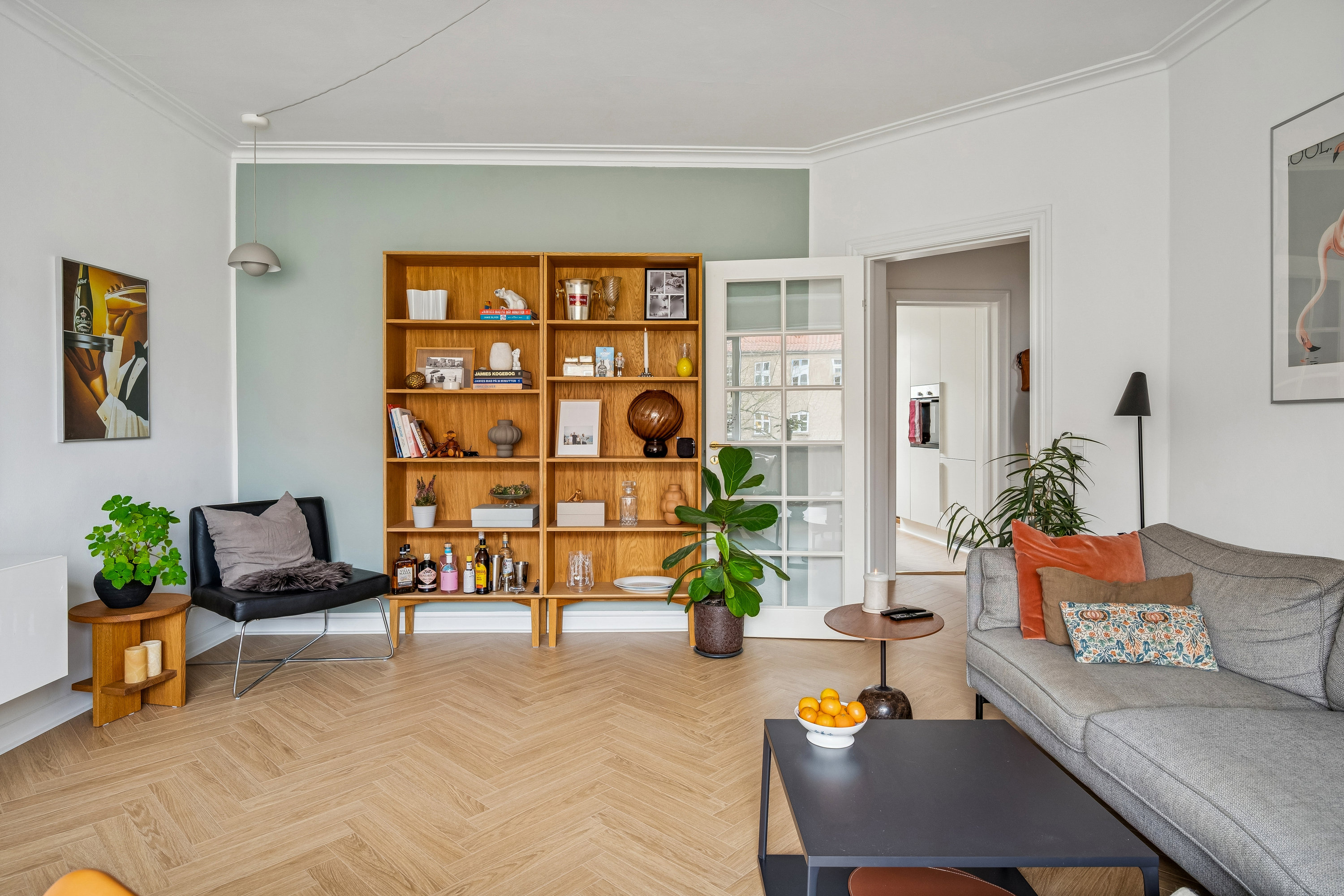 Fremhævet stue billede i fuldskærmstilstand. Billede af Søndre Ringgade 61, 2. th., 8000 Aarhus C