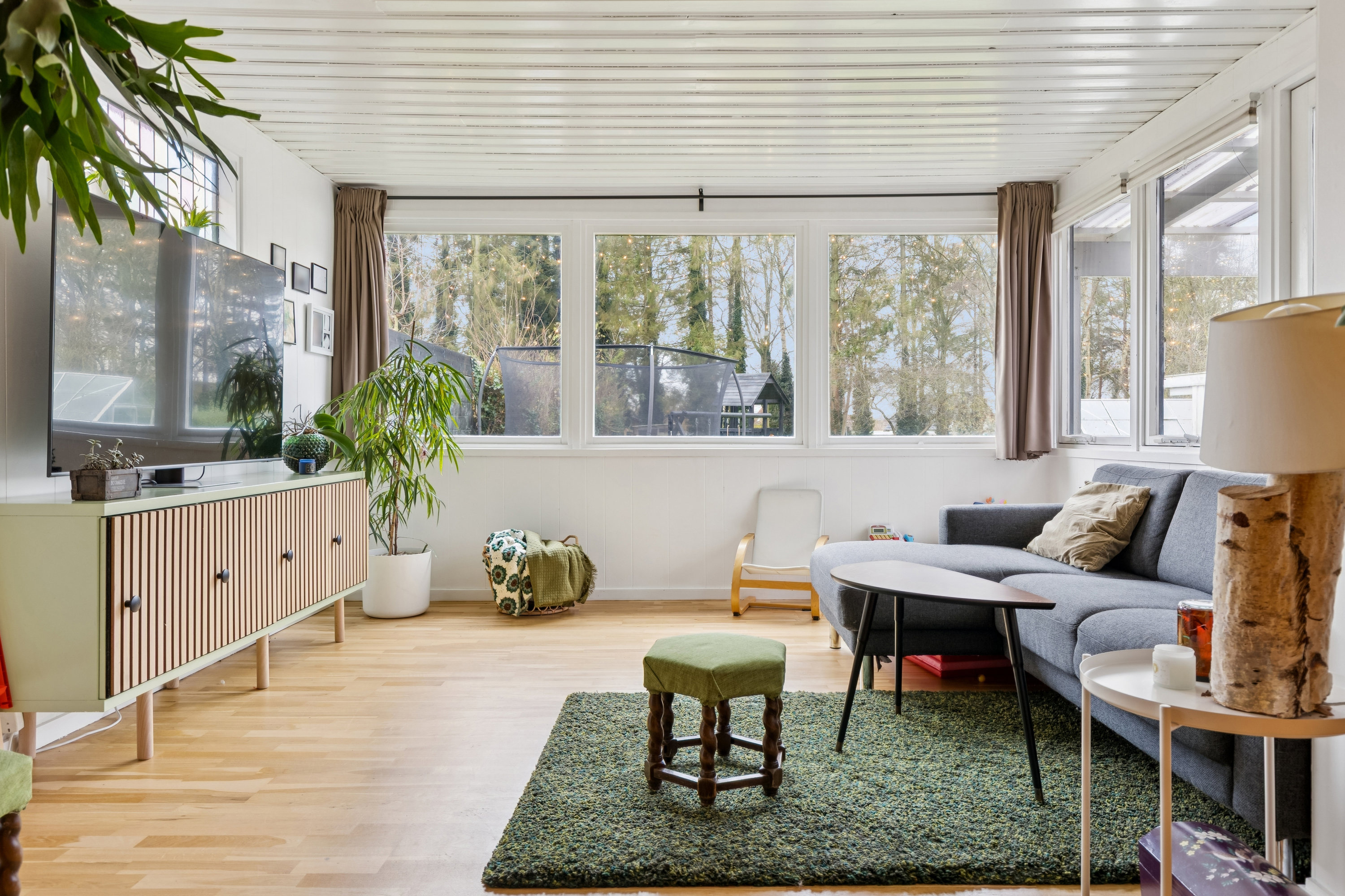 Fremhævet stue billede i fuldskærmstilstand. Billede af Trønningevej 10, Kundby, 4520 Svinninge