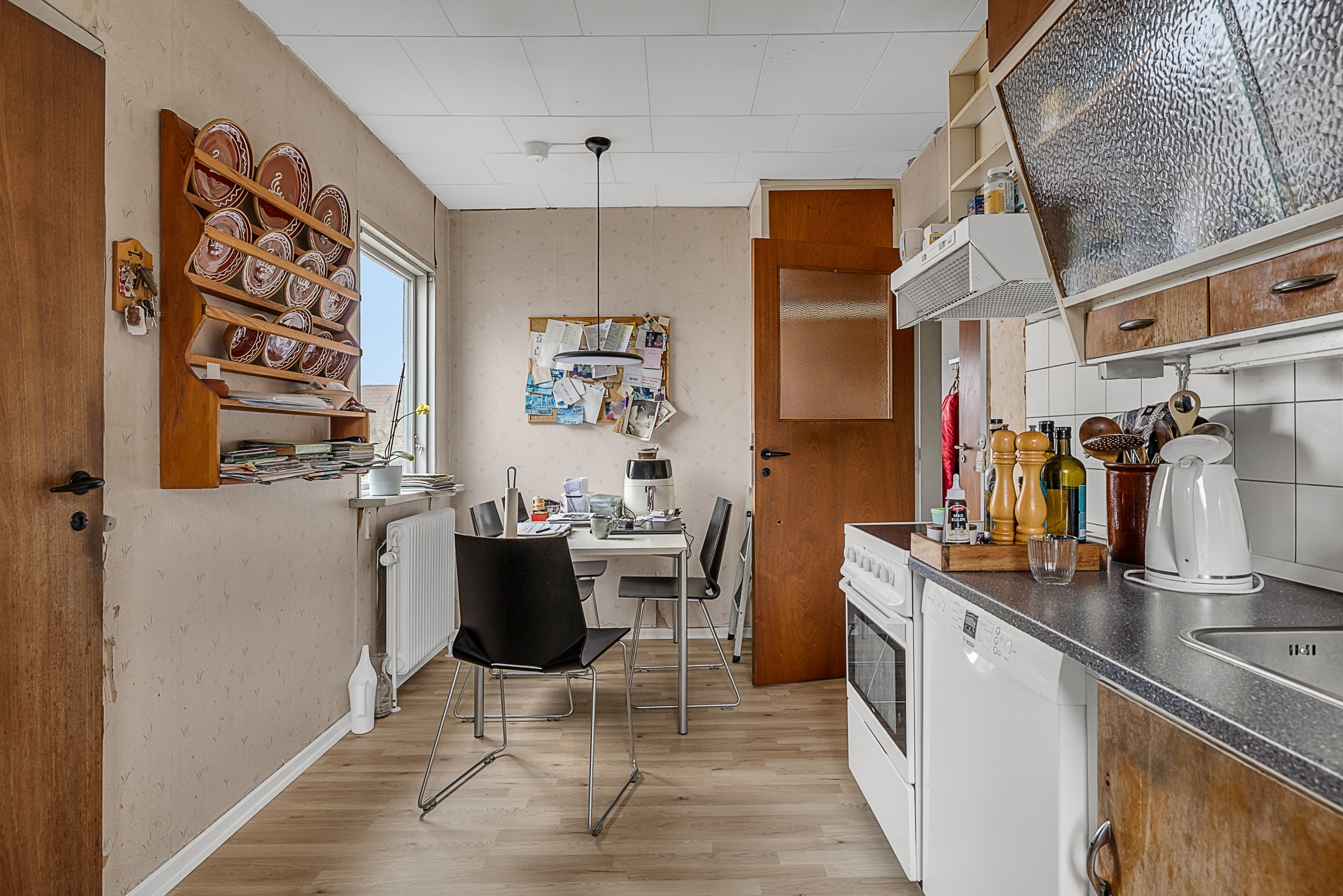 Fremhævet køkken billede i fuldskærmstilstand. Billede af Brevikvej 11, Faaborg, 5600 Faaborg