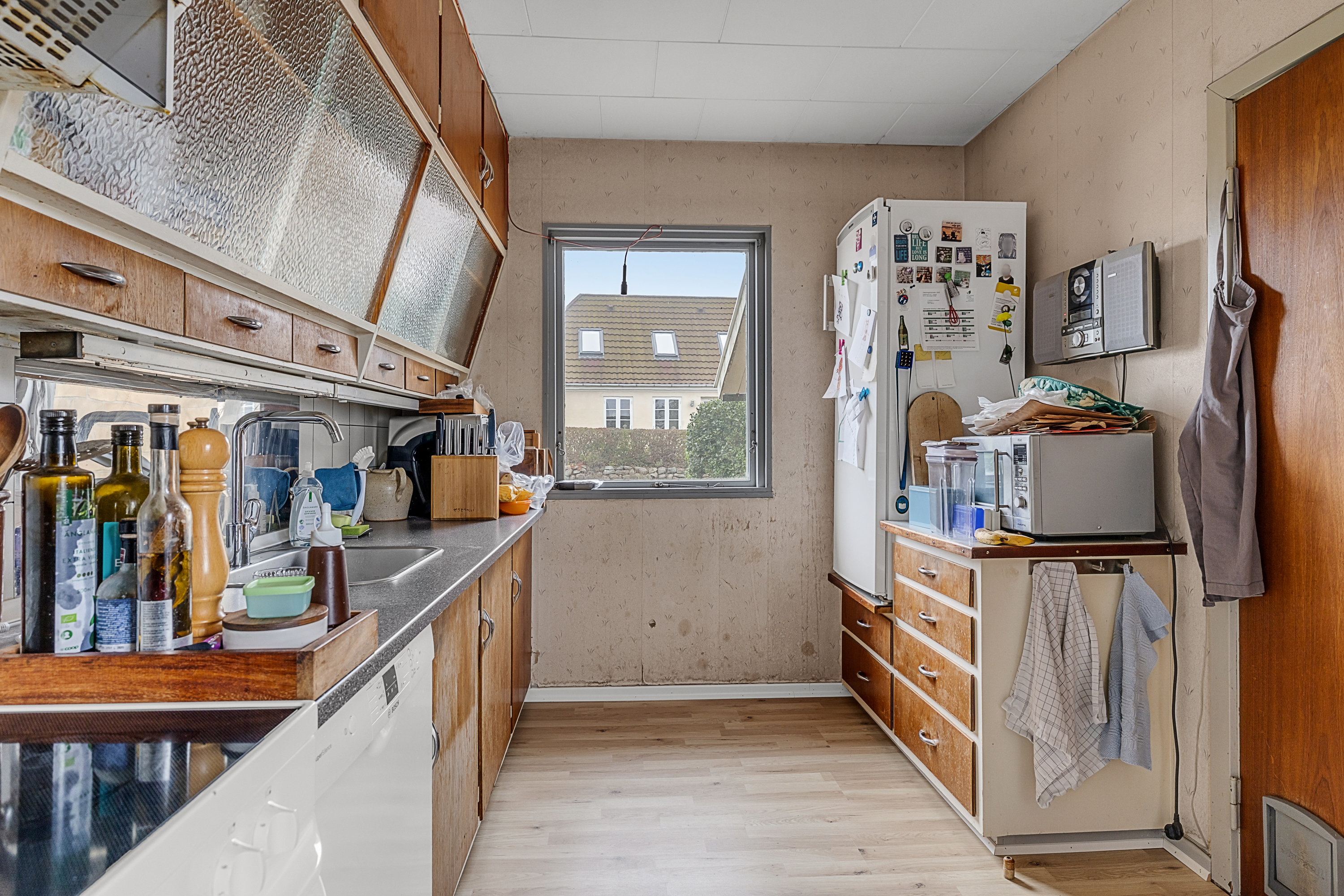 Fremhævet køkken billede i fuldskærmstilstand. Billede af Brevikvej 11, Faaborg, 5600 Faaborg