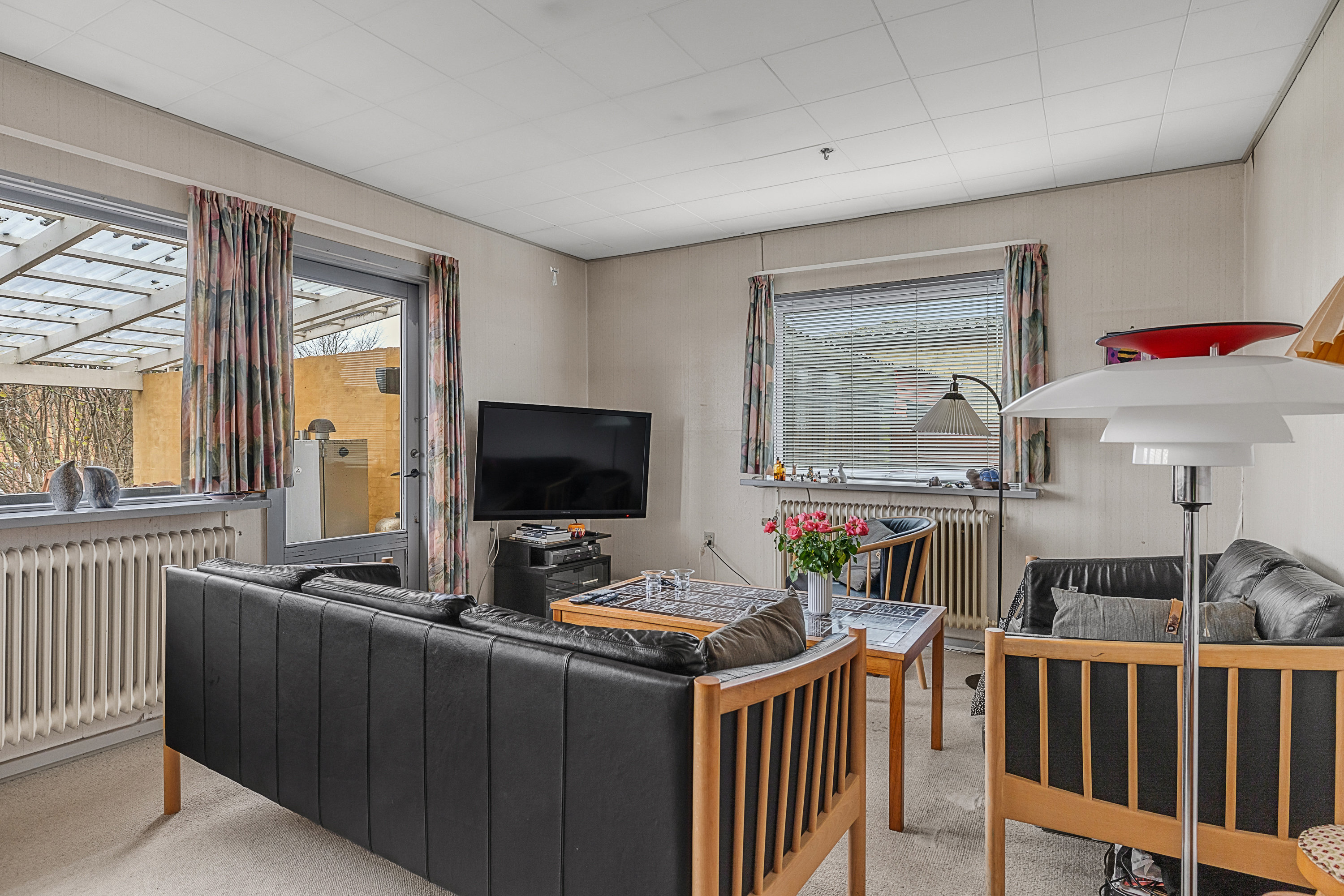 Fremhævet stue billede i fuldskærmstilstand. Billede af Brevikvej 11, Faaborg, 5600 Faaborg