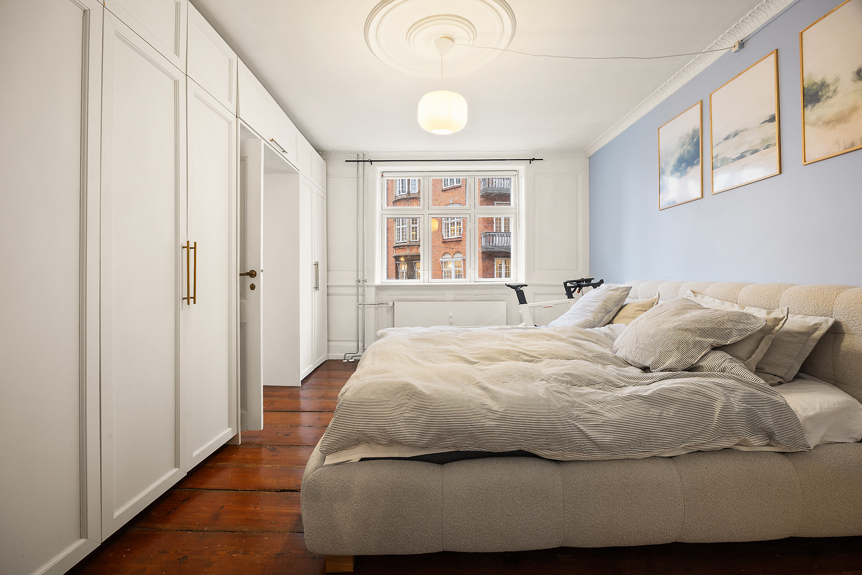 Fremhævet soveværelse billede i fuldskærmstilstand. Billede af Gammel Mønt 19, 1., 1117 København K