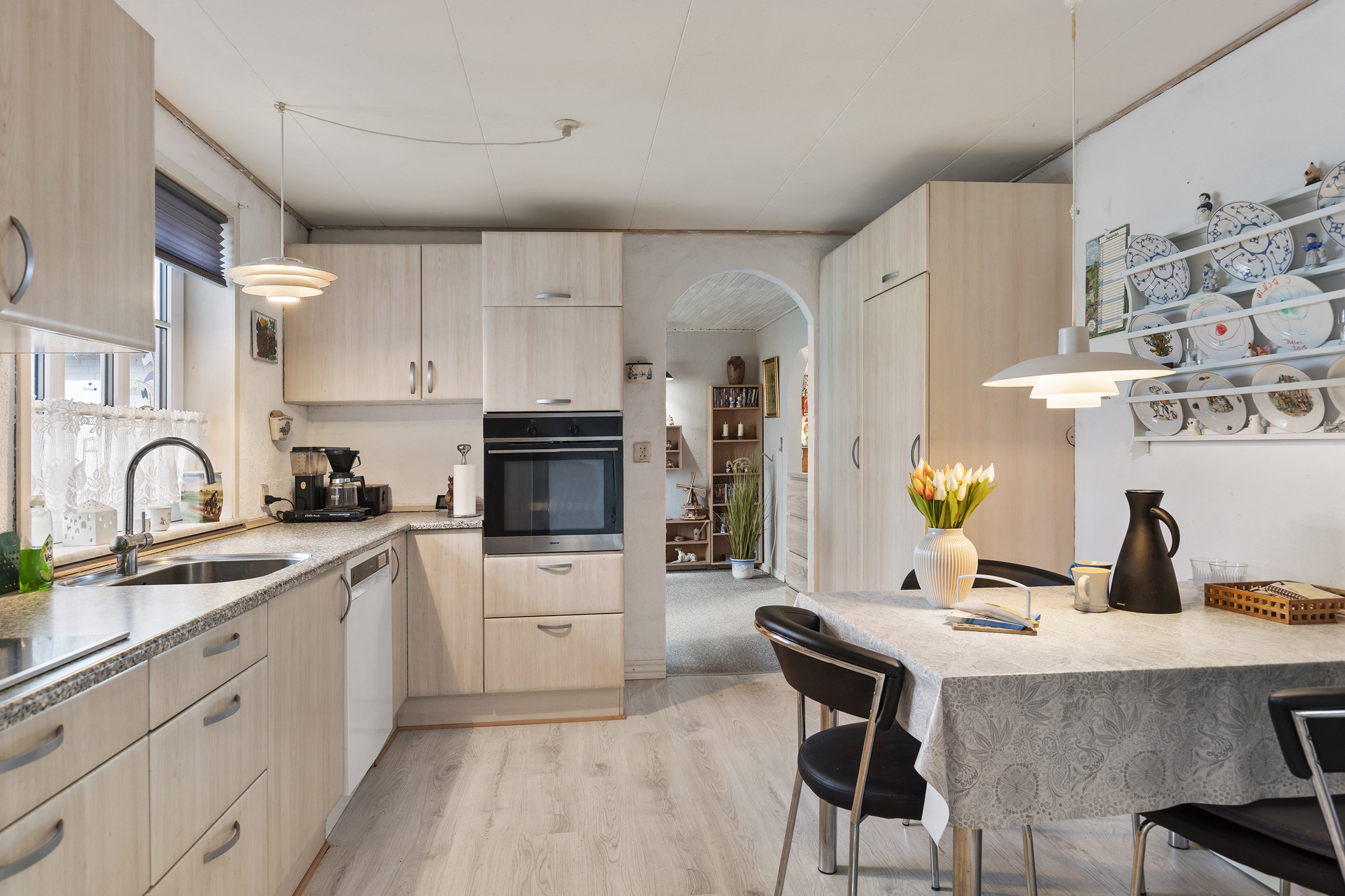 Fremhævet køkken billede i fuldskærmstilstand. Billede af Oddevej 53, Klim, 9690 Fjerritslev