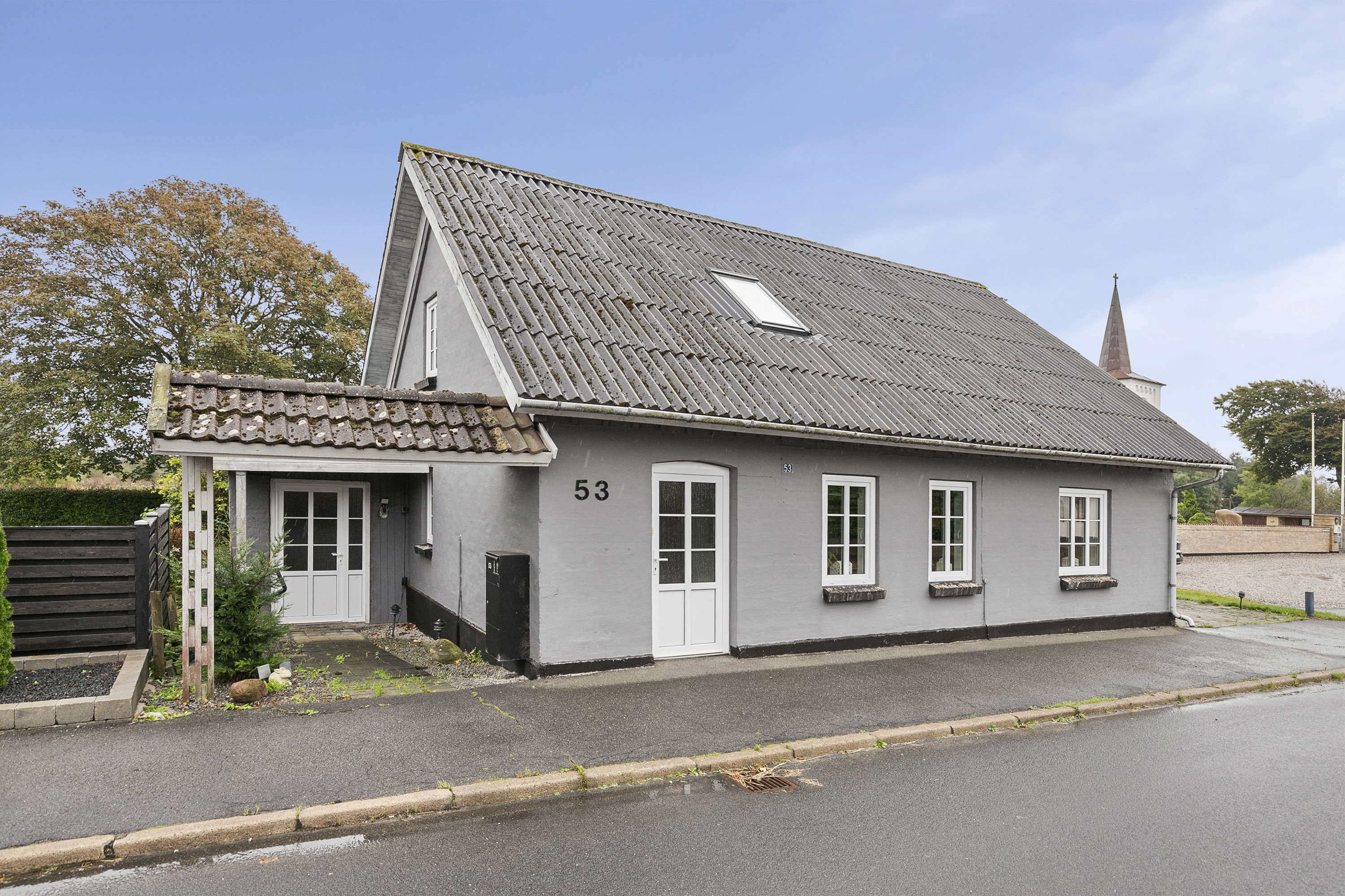 Miniaturebillede 1: facade. Billede af Oddevej 53, Klim, 9690 Fjerritslev