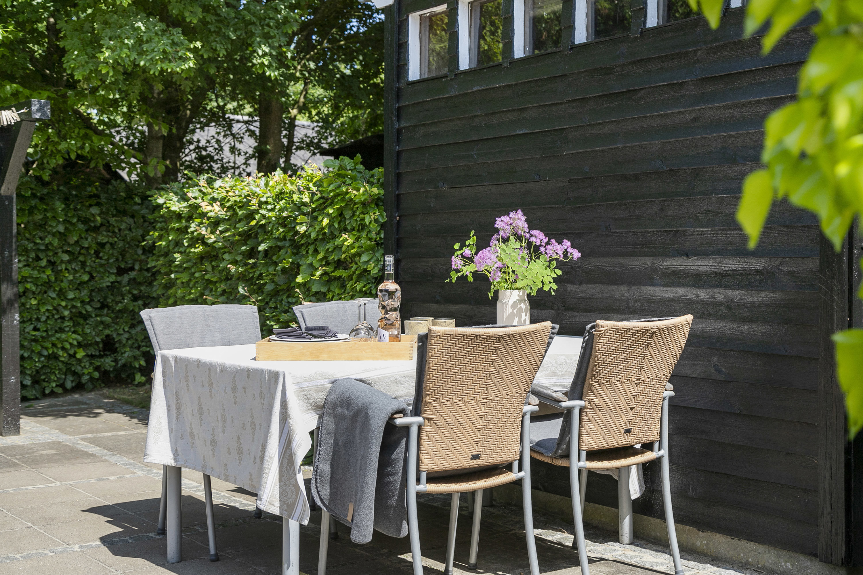 Fremhævet terrasse billede i fuldskærmstilstand. Billede af Vangvejen 8, Trekroner, 9690 Fjerritslev