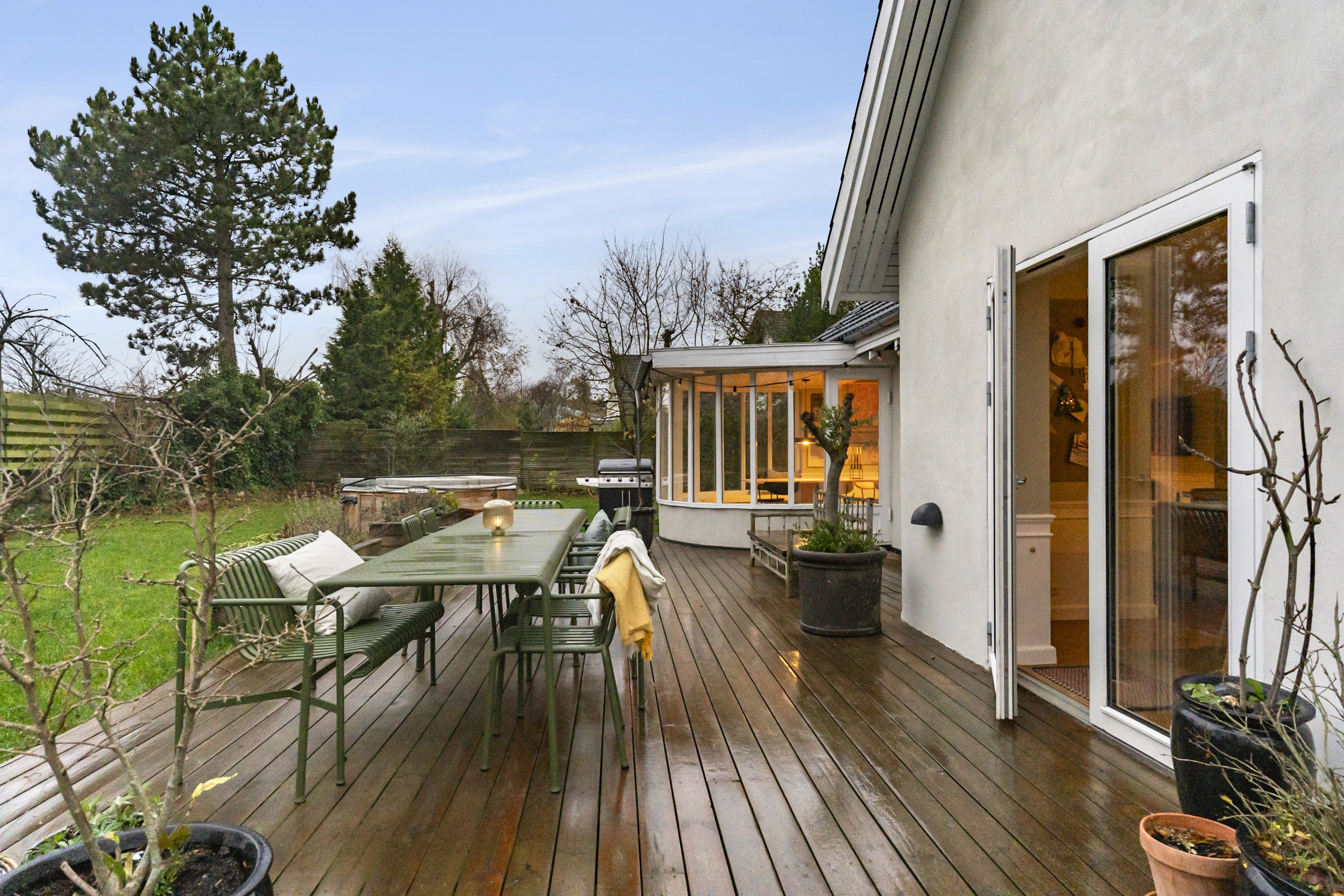 Fremhævet ejendommen billede i fuldskærmstilstand. Billede af Rønnebækengen 1, 2660 Brøndby Strand