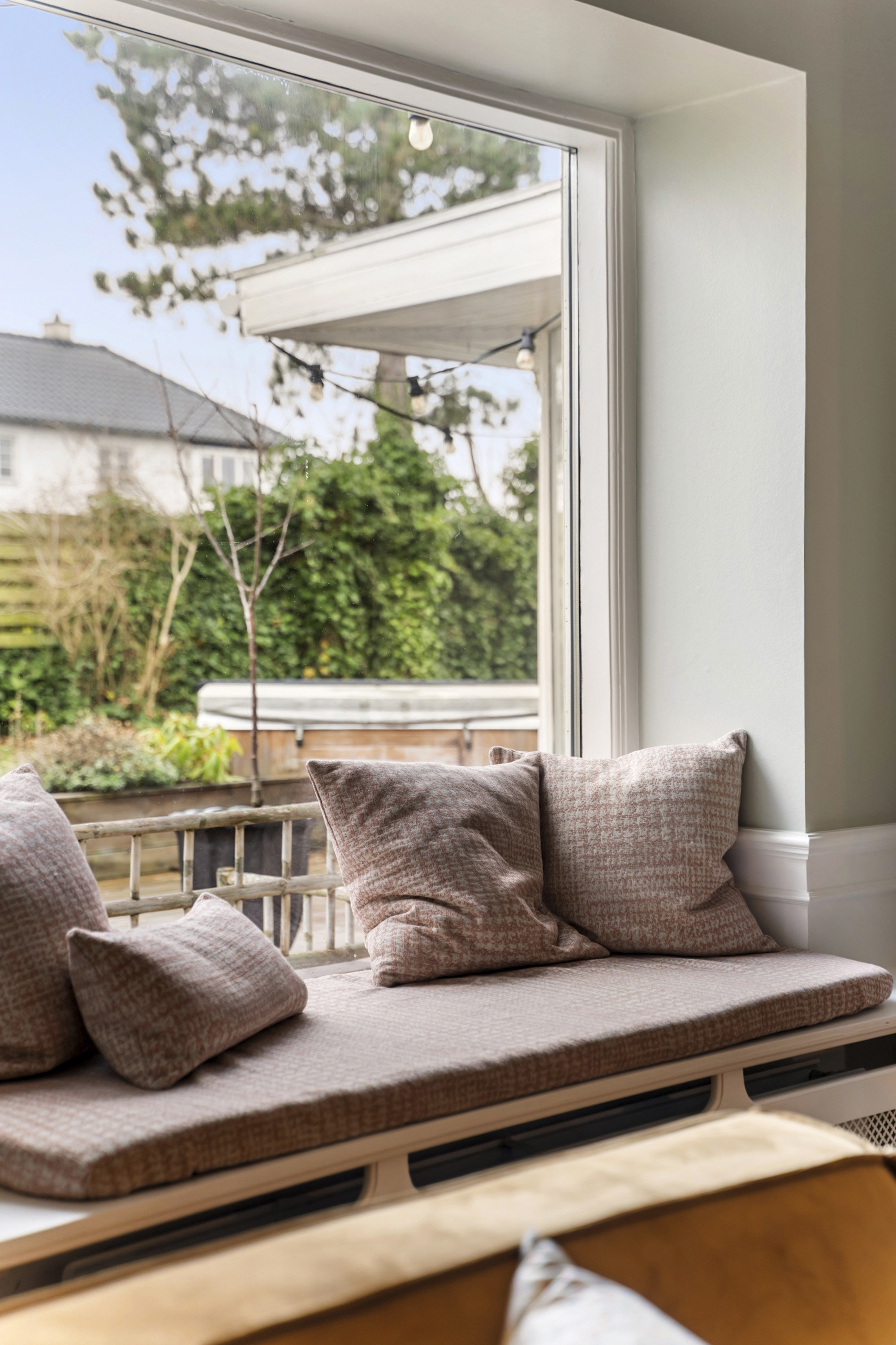 Fremhævet værelse billede i fuldskærmstilstand. Billede af Rønnebækengen 1, 2660 Brøndby Strand