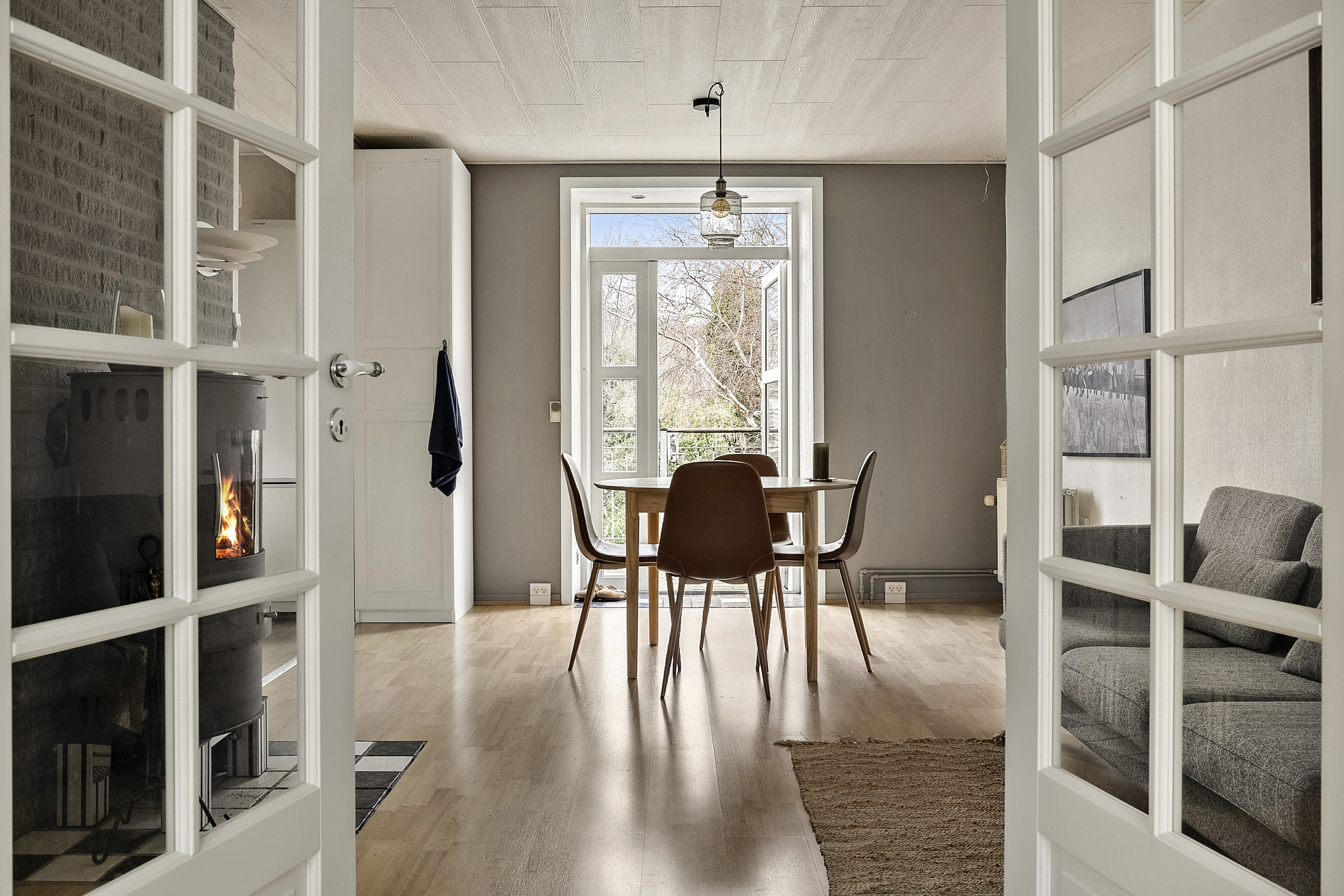 Fremhævet 1. sal stue billede i fuldskærmstilstand. Billede af Strandvej 32, 4220 Korsør