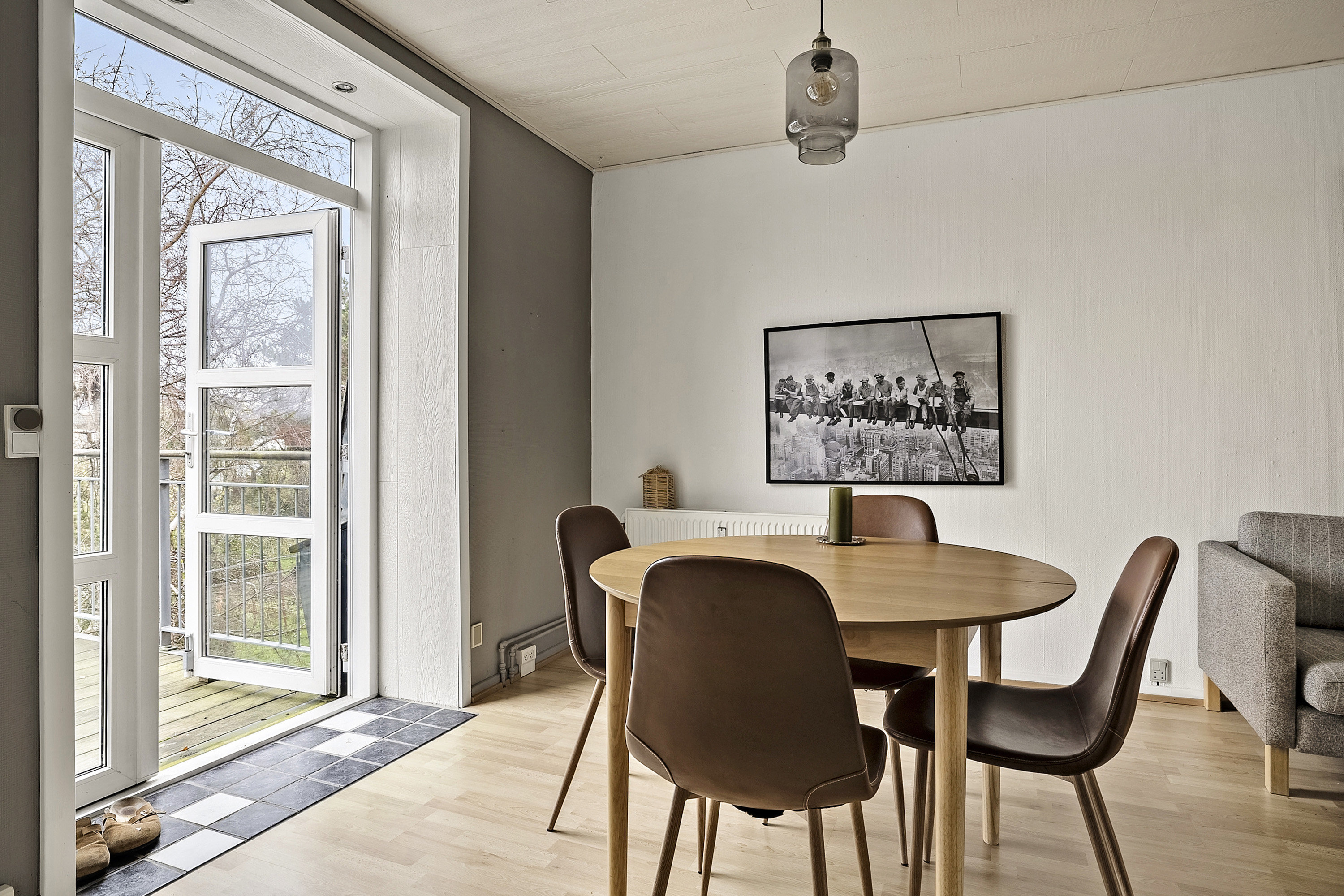 Fremhævet 1. sal stue billede i fuldskærmstilstand. Billede af Strandvej 32, 4220 Korsør