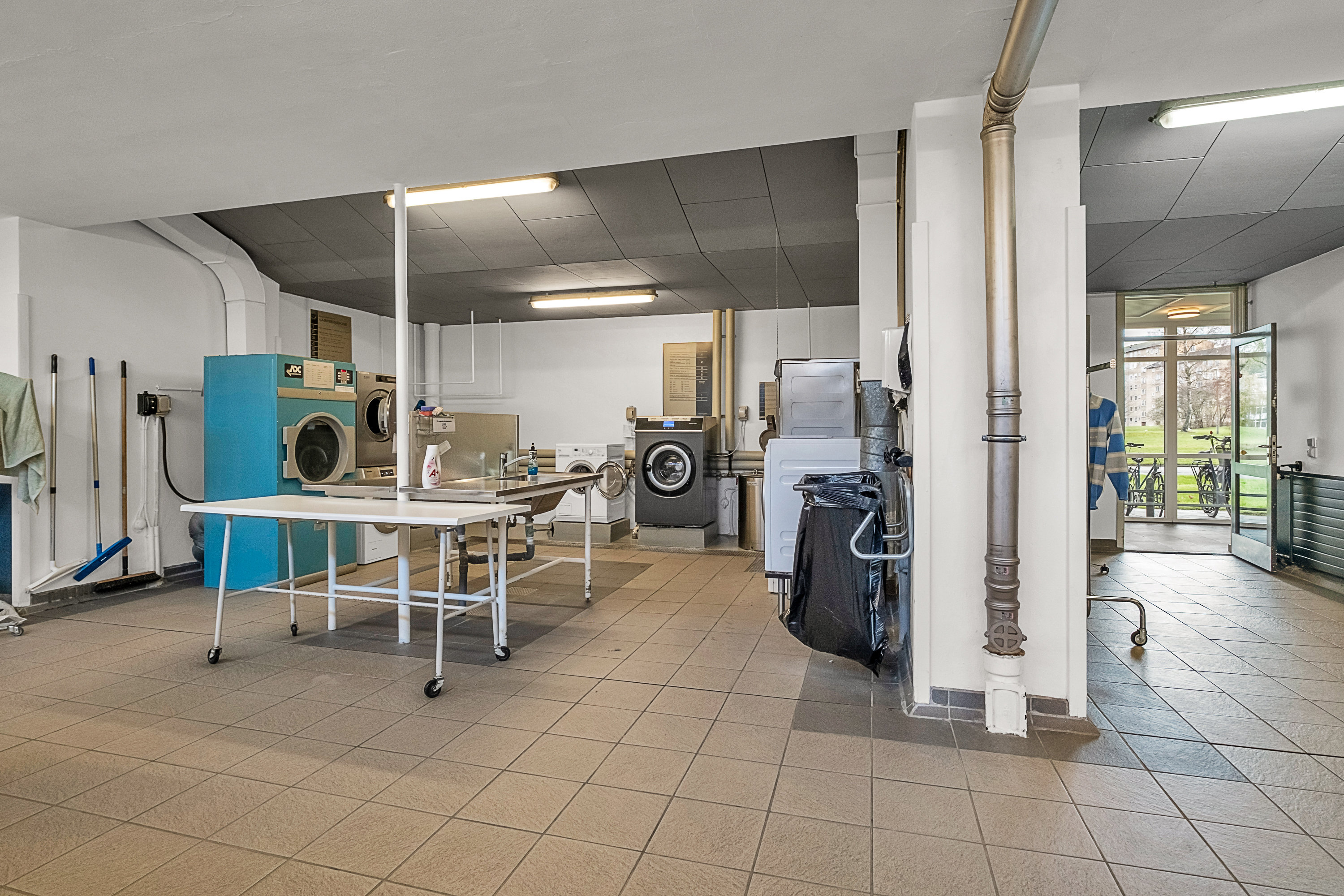 Fremhævet vaskerum billede i fuldskærmstilstand. Billede af Augustenborggade 21A, 6. mf., 8000 Aarhus C