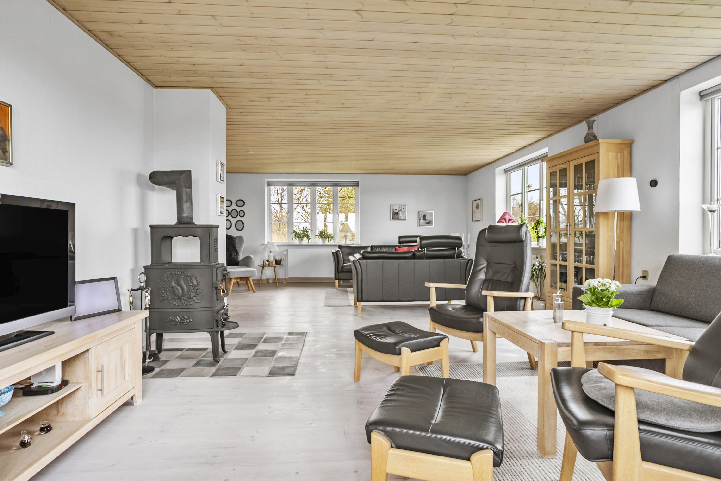 Fremhævet stue billede i fuldskærmstilstand. Billede af Kirkeforte 8, Hammelev, 6500 Vojens