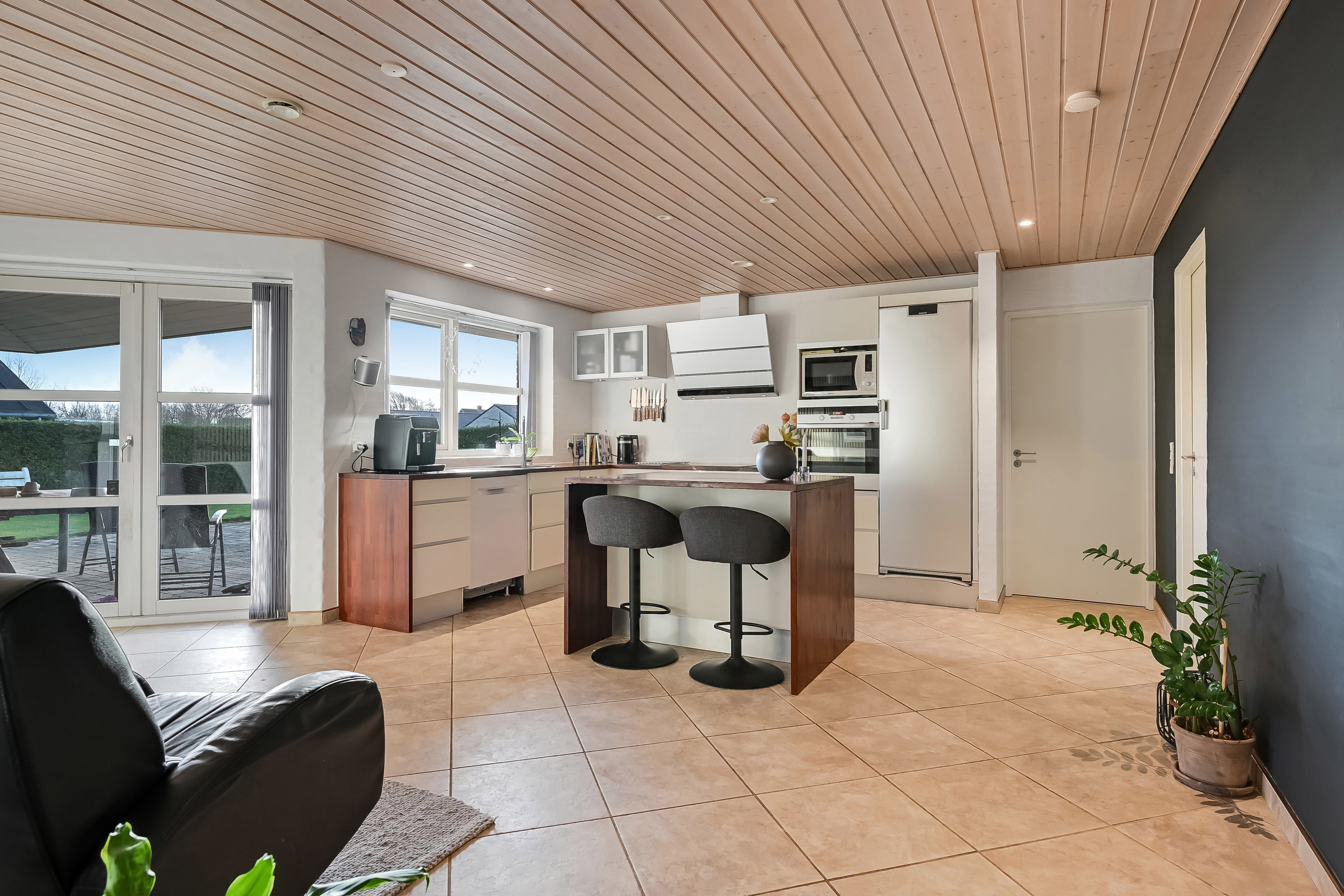 Fremhævet køkken billede i fuldskærmstilstand. Billede af Strandbjerggårdparken 3, 7600 Struer