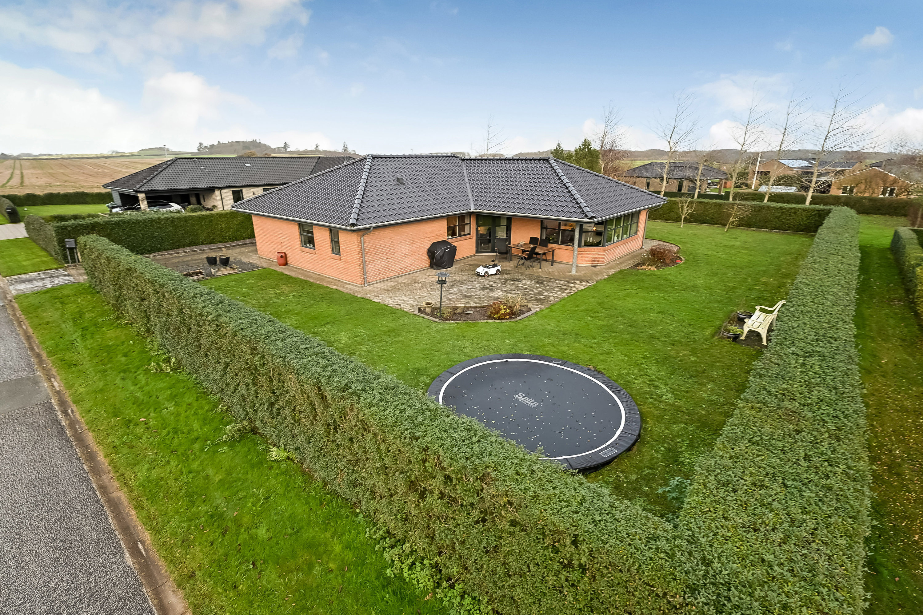 Miniaturebillede 2: ejendommen. Billede af Strandbjerggårdparken 3, 7600 Struer
