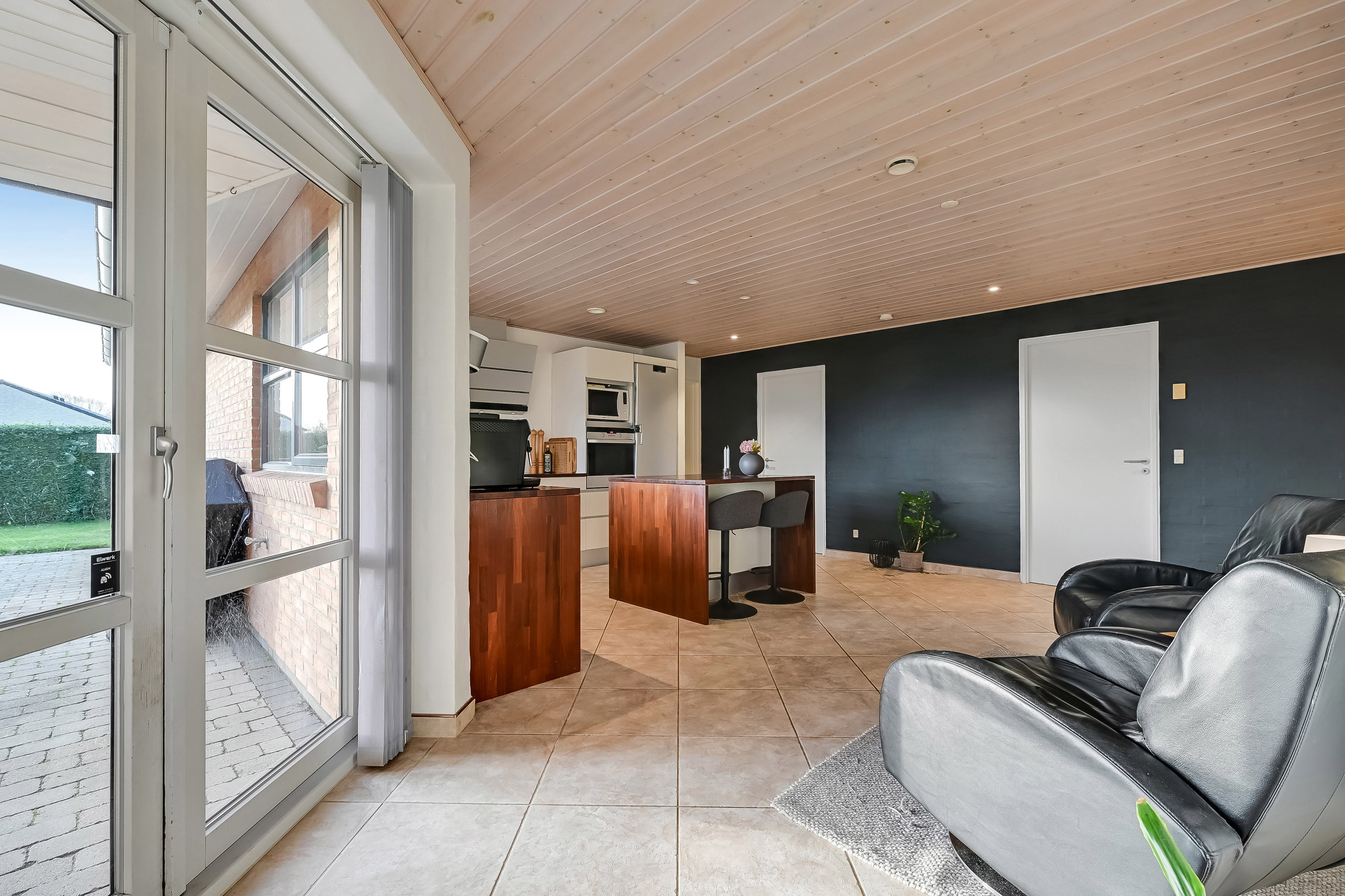 Fremhævet stue billede i fuldskærmstilstand. Billede af Strandbjerggårdparken 3, 7600 Struer