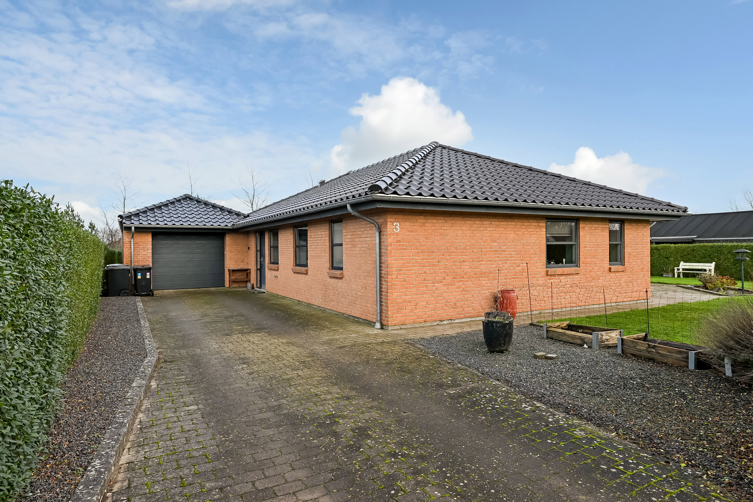 Fremhævet ejendommen billede i fuldskærmstilstand. Billede af Strandbjerggårdparken 3, 7600 Struer