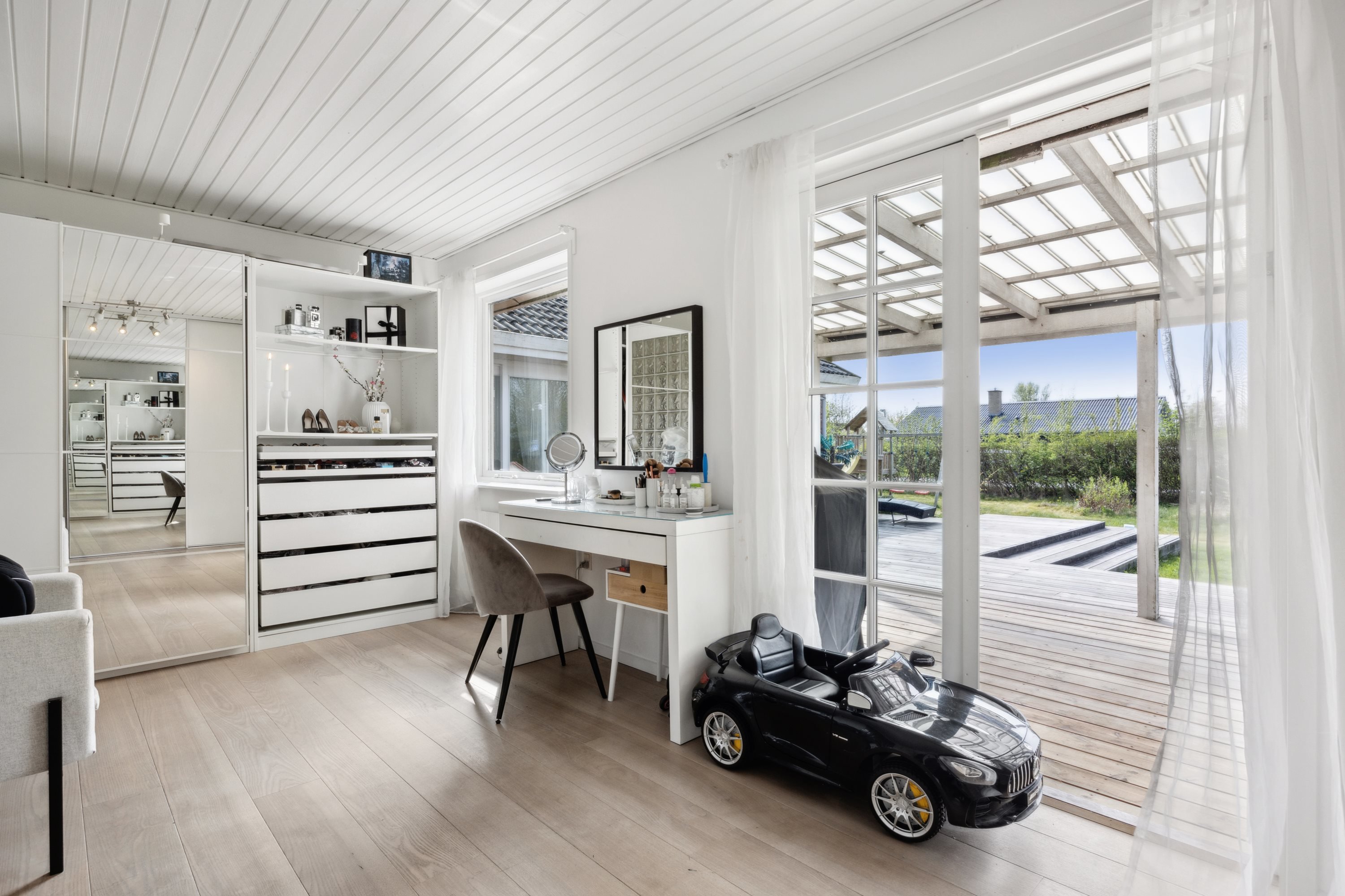 Fremhævet værelse billede i fuldskærmstilstand. Billede af Krogager 3, 2670 Greve