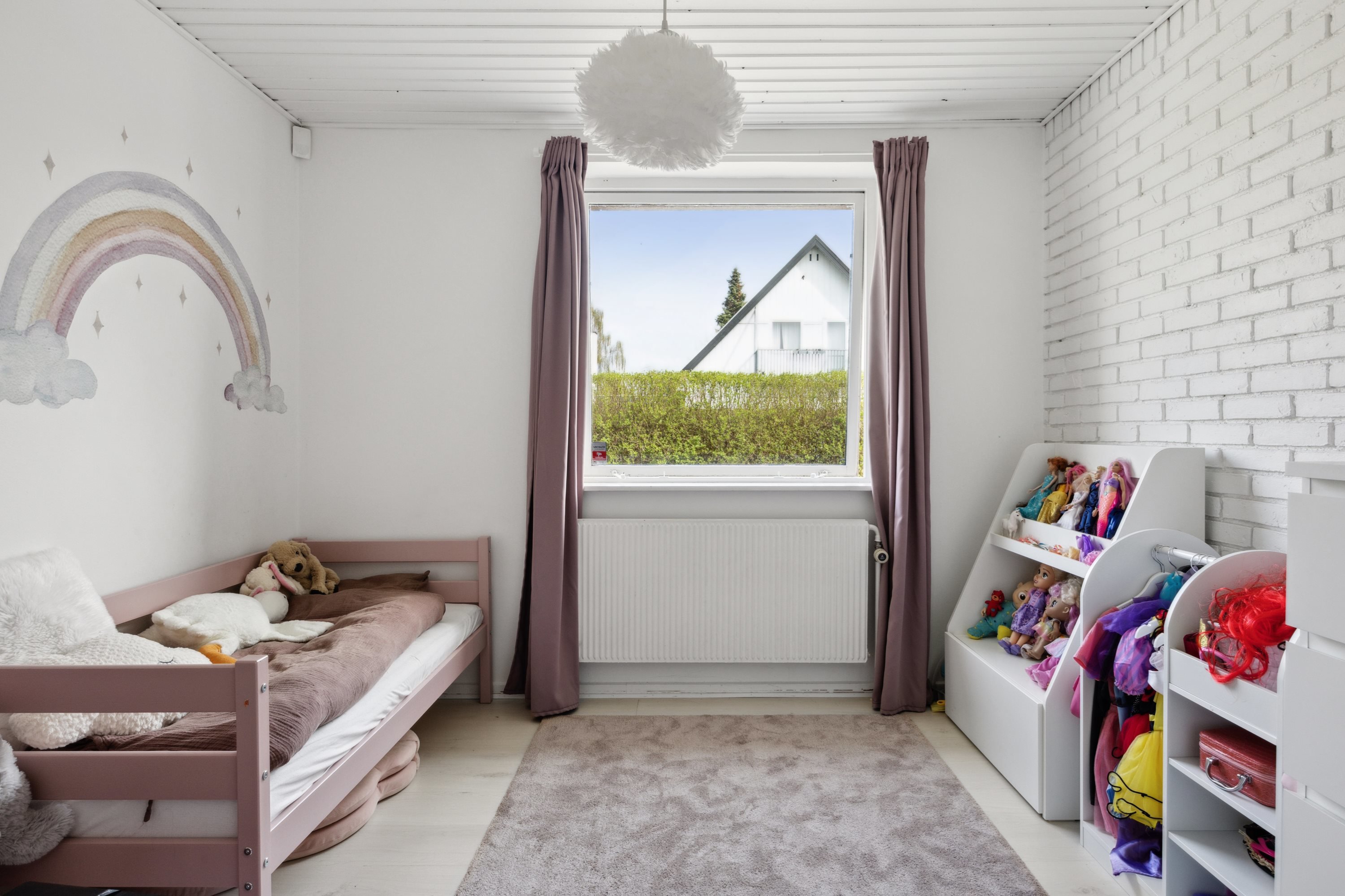 Fremhævet værelse billede i fuldskærmstilstand. Billede af Krogager 3, 2670 Greve