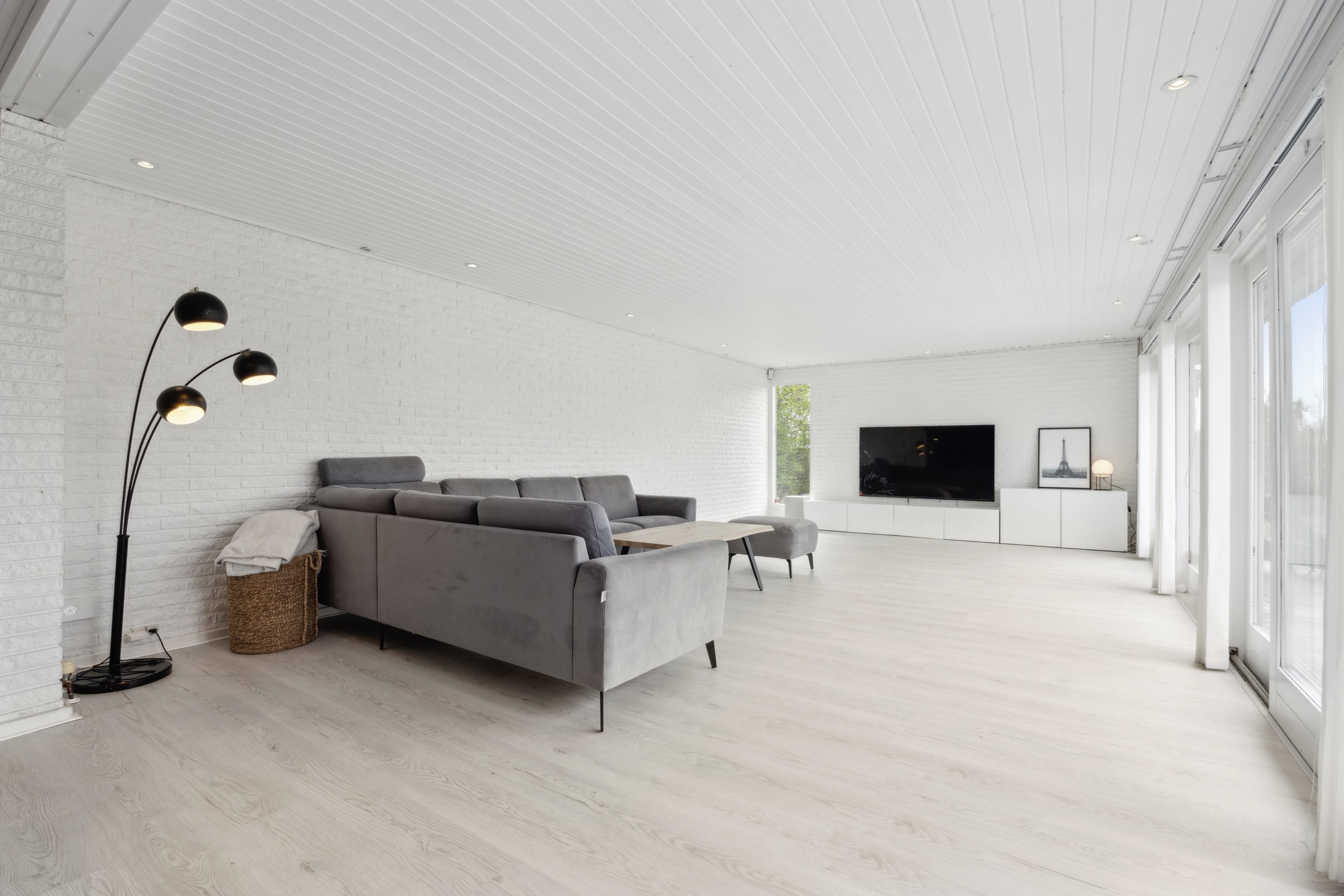 Miniaturebillede 2: stue. Billede af Krogager 3, 2670 Greve