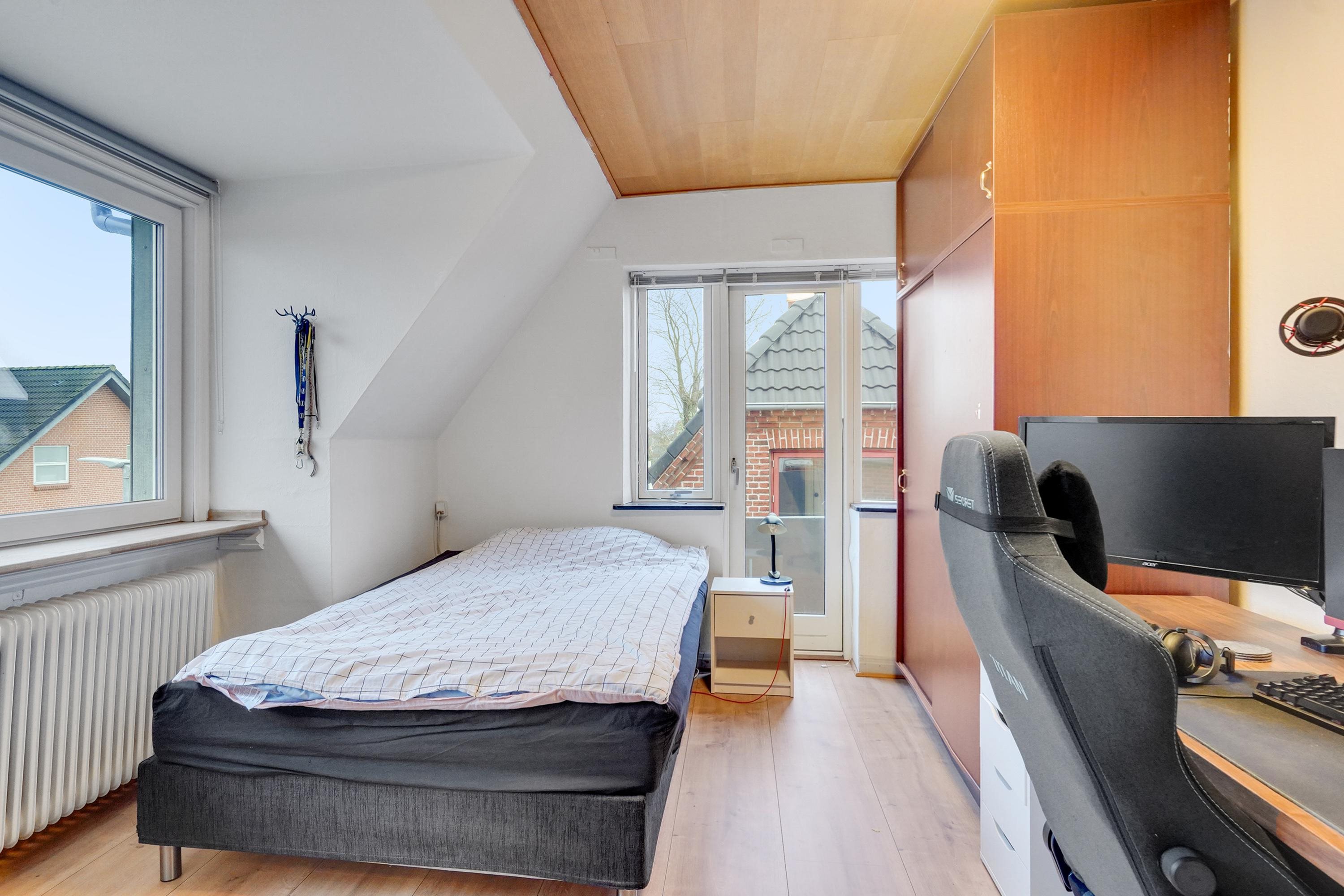 Fremhævet værelse billede i fuldskærmstilstand. Billede af Rosenvængets Alle 21, 9700 Brønderslev