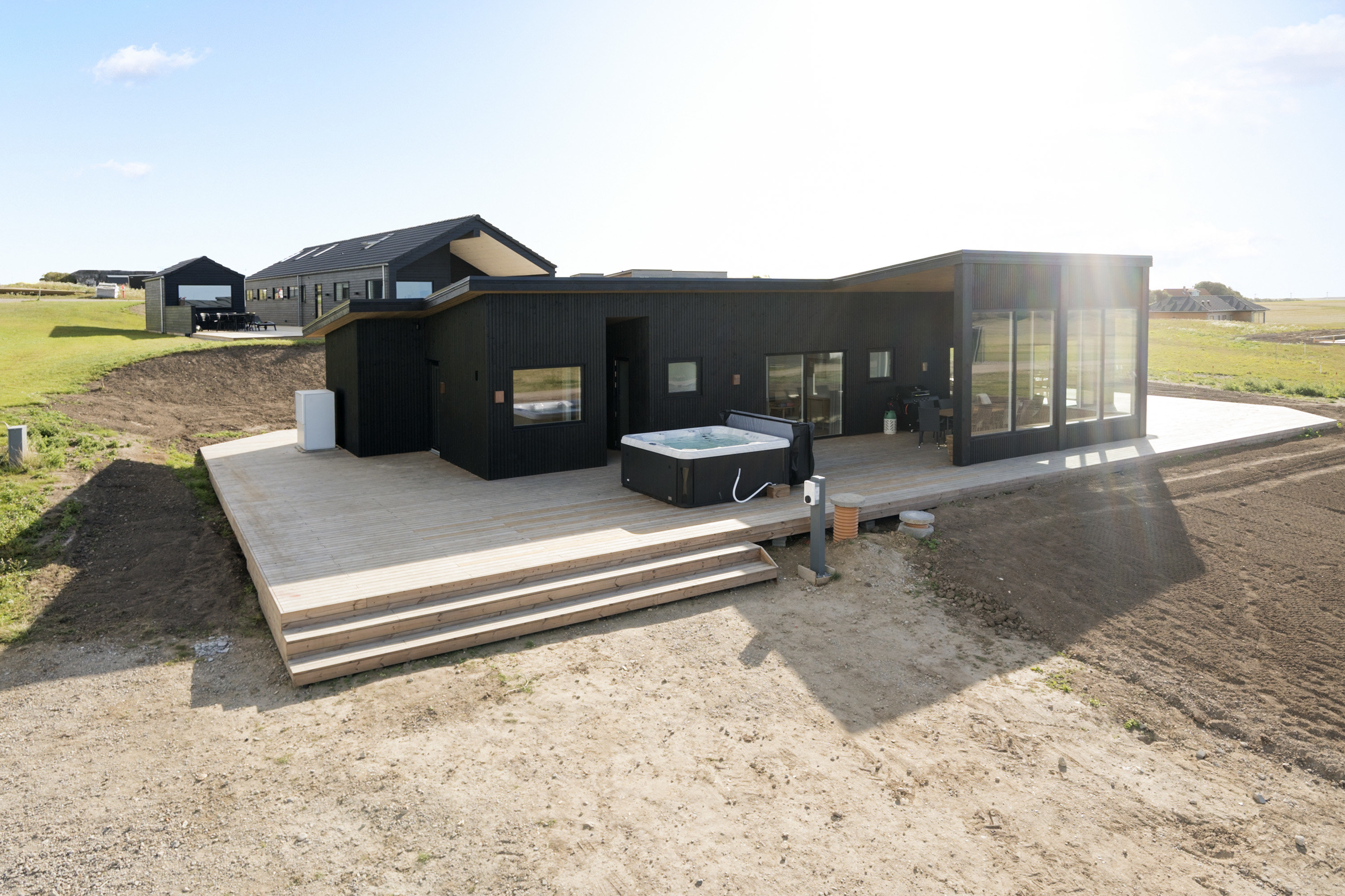 Fremhævet  billede i fuldskærmstilstand. Billede af Pragtstjernevej 22, Tørring, 7620 Lemvig