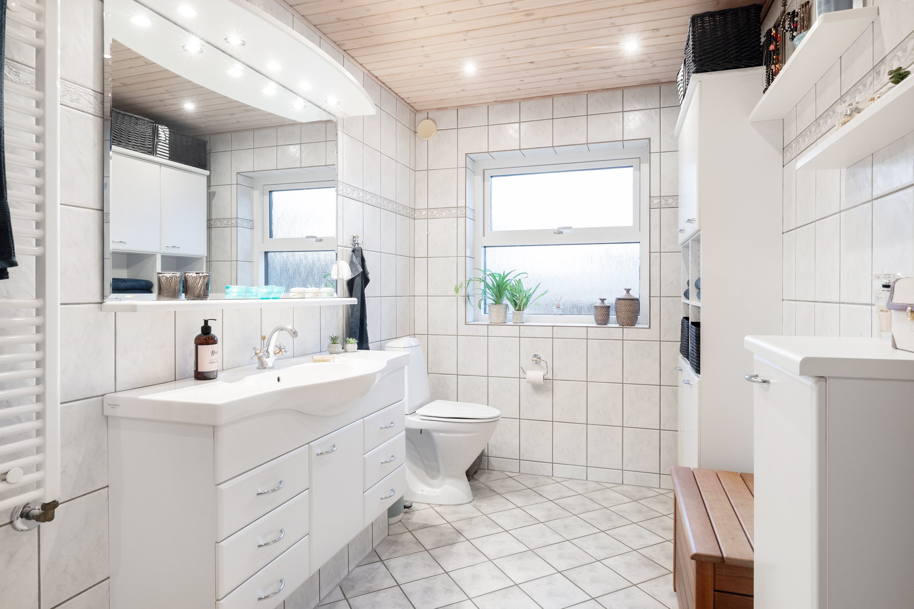 Fremhævet badeværelse billede i fuldskærmstilstand. Billede af Gøttrupvej 349, Gøttrup, 9690 Fjerritslev