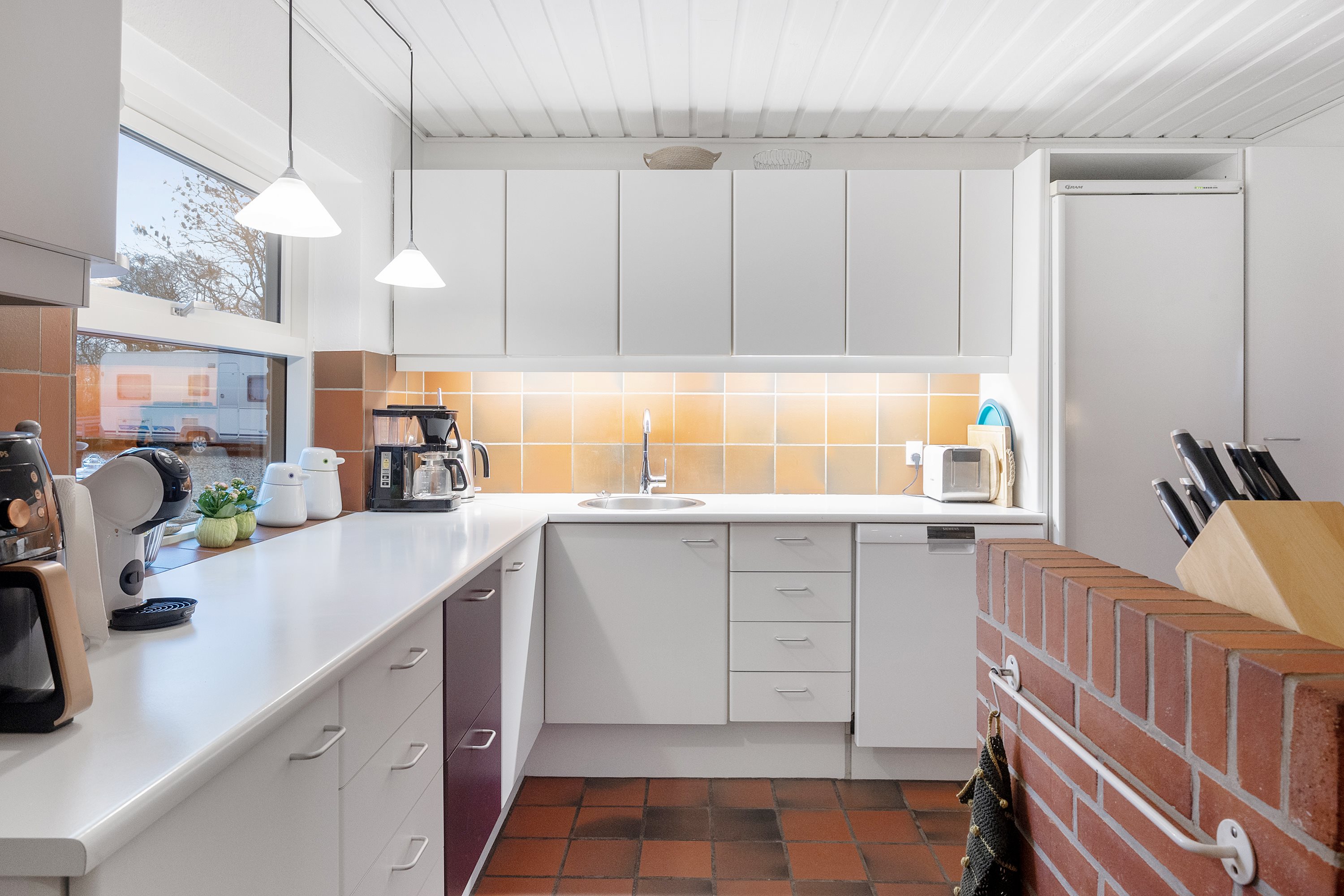 Fremhævet køkken billede i fuldskærmstilstand. Billede af Gøttrupvej 349, Gøttrup, 9690 Fjerritslev