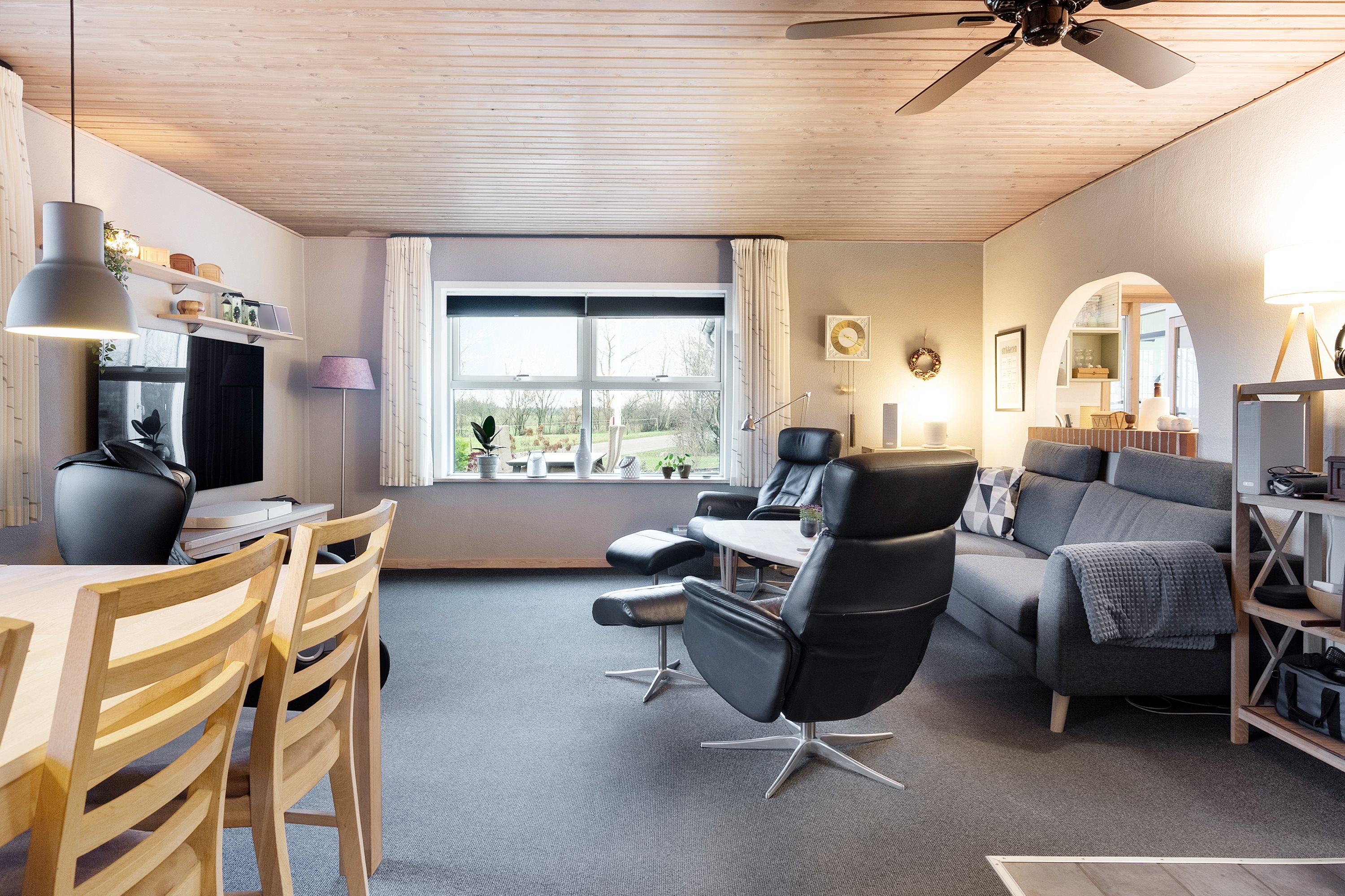 Fremhævet stue billede i fuldskærmstilstand. Billede af Gøttrupvej 349, Gøttrup, 9690 Fjerritslev