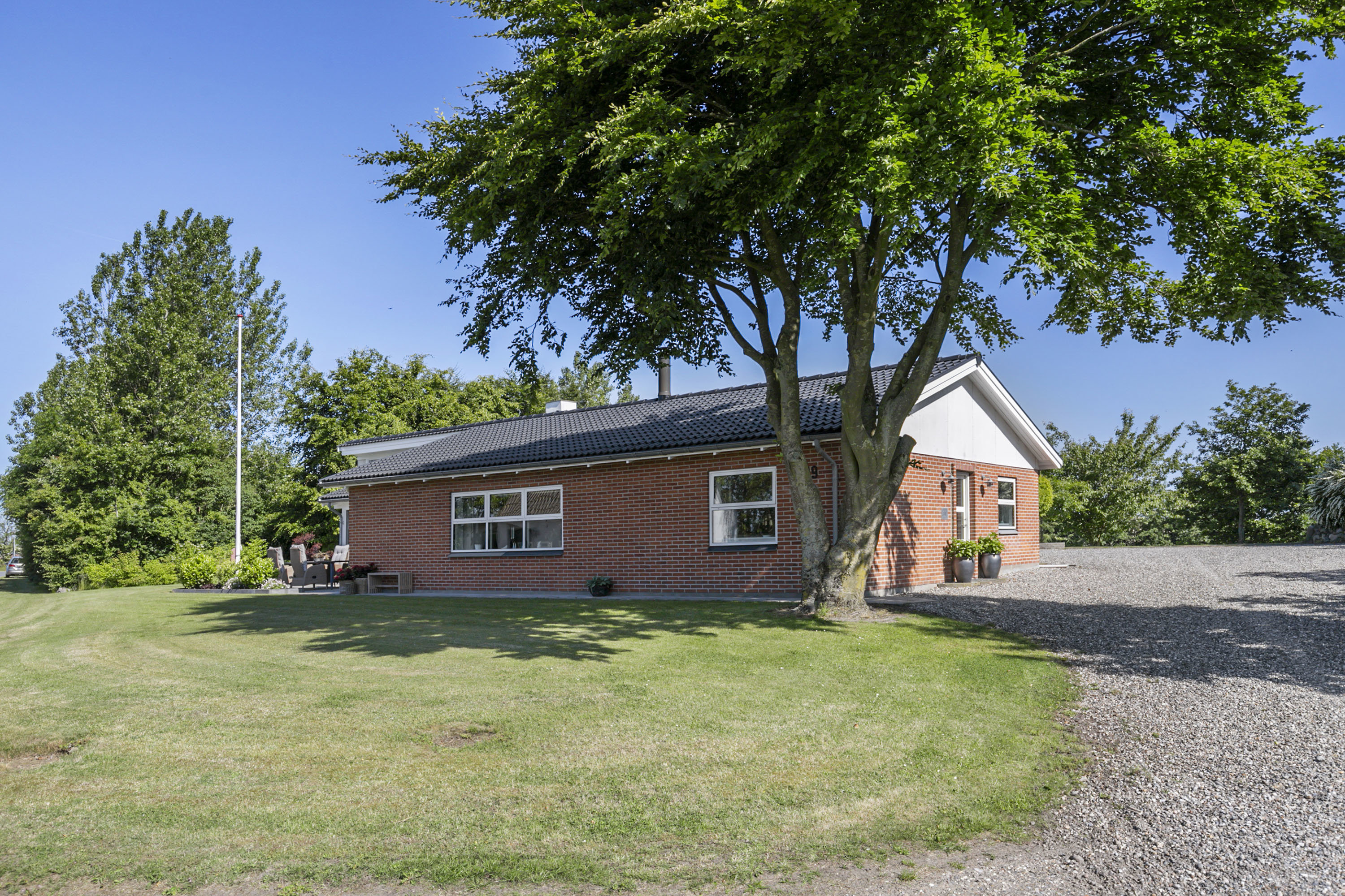 Fremhævet facade billede i fuldskærmstilstand. Billede af Gøttrupvej 349, Gøttrup, 9690 Fjerritslev