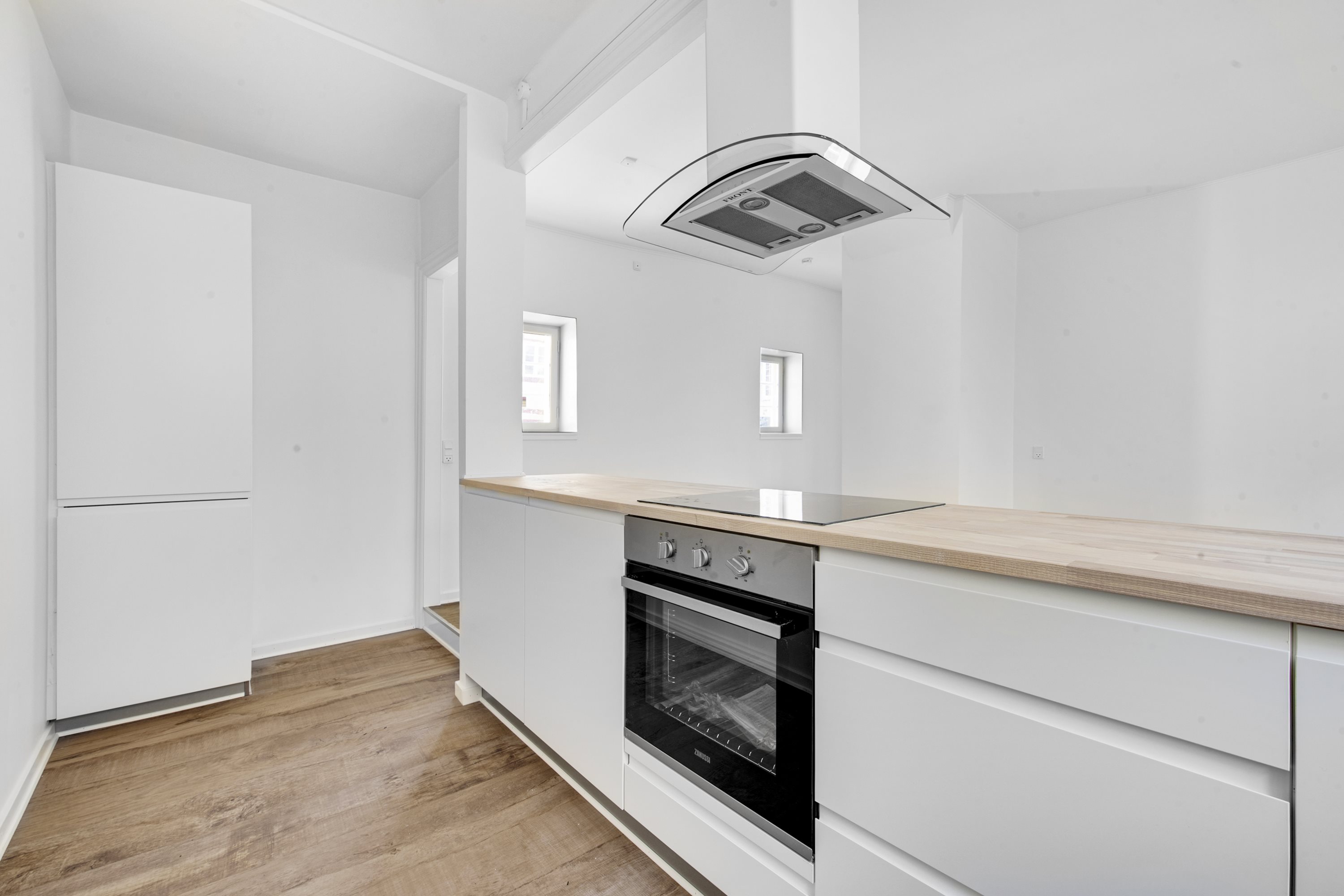 Fremhævet køkken billede i fuldskærmstilstand. Billede af Stengade 50E, st.., 3000 Helsingør