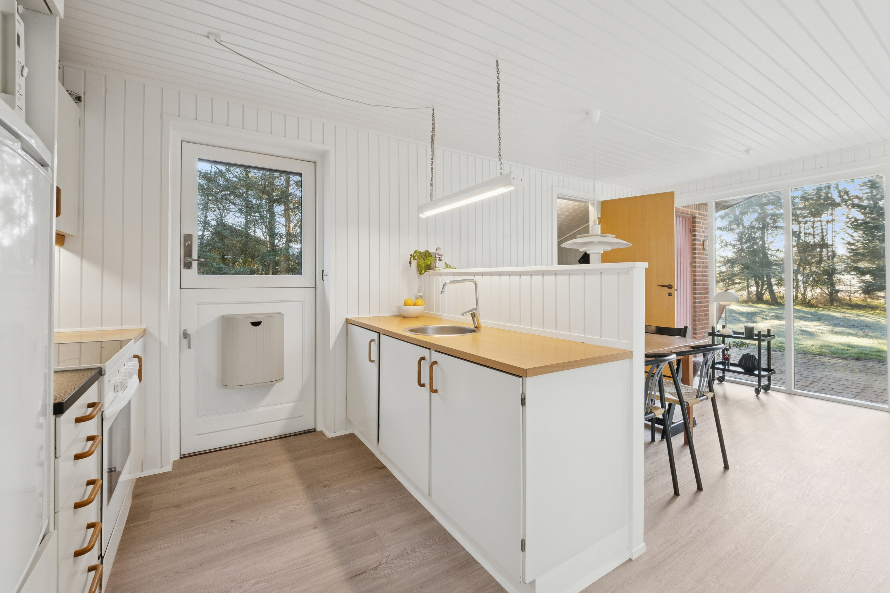 Fremhævet køkken billede i fuldskærmstilstand. Billede af Sulevej 14, Helligsø, 7760 Hurup Thy