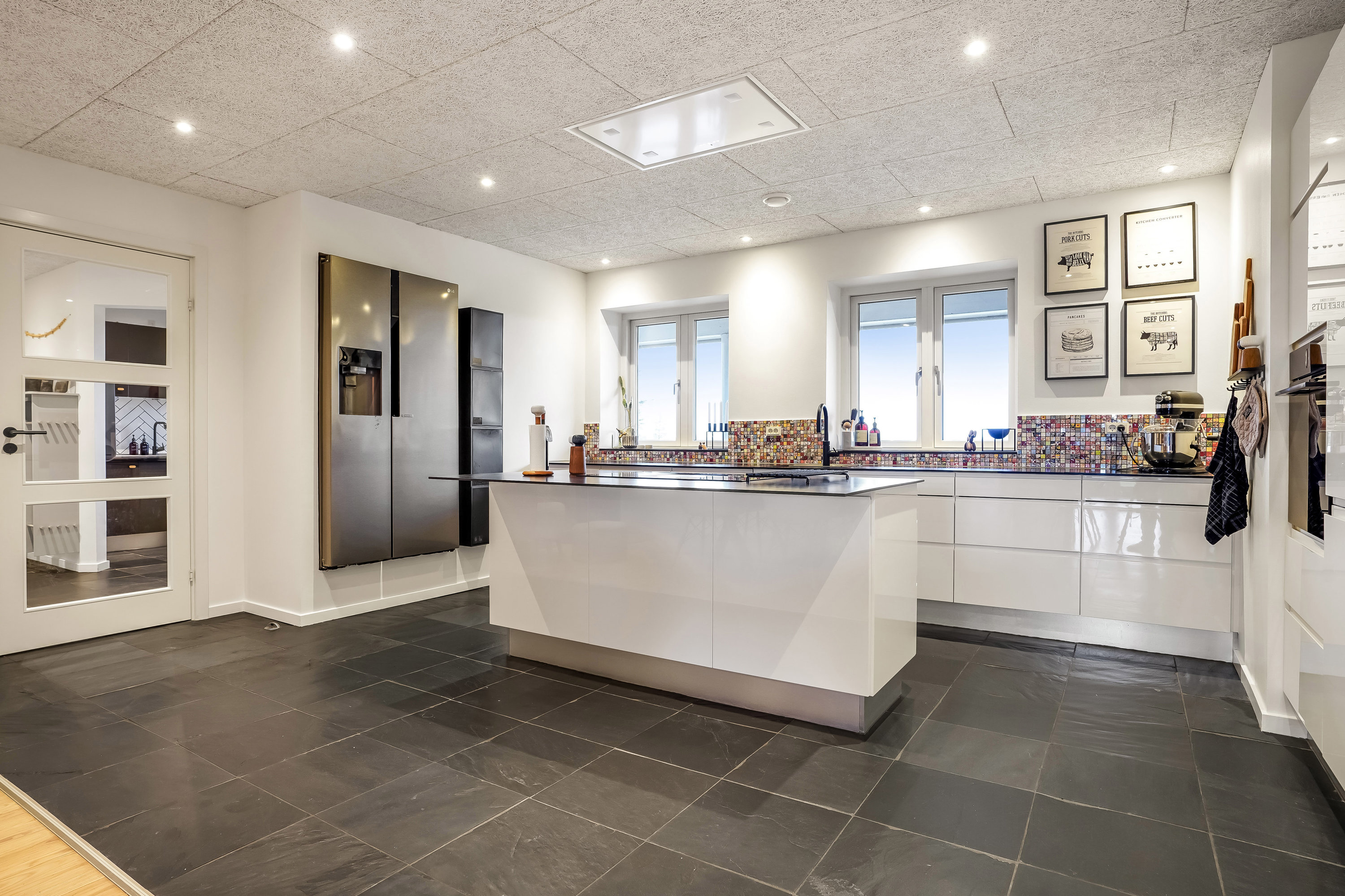 Fremhævet køkken billede i fuldskærmstilstand. Billede af Tribinivej 17, 6623 Vorbasse