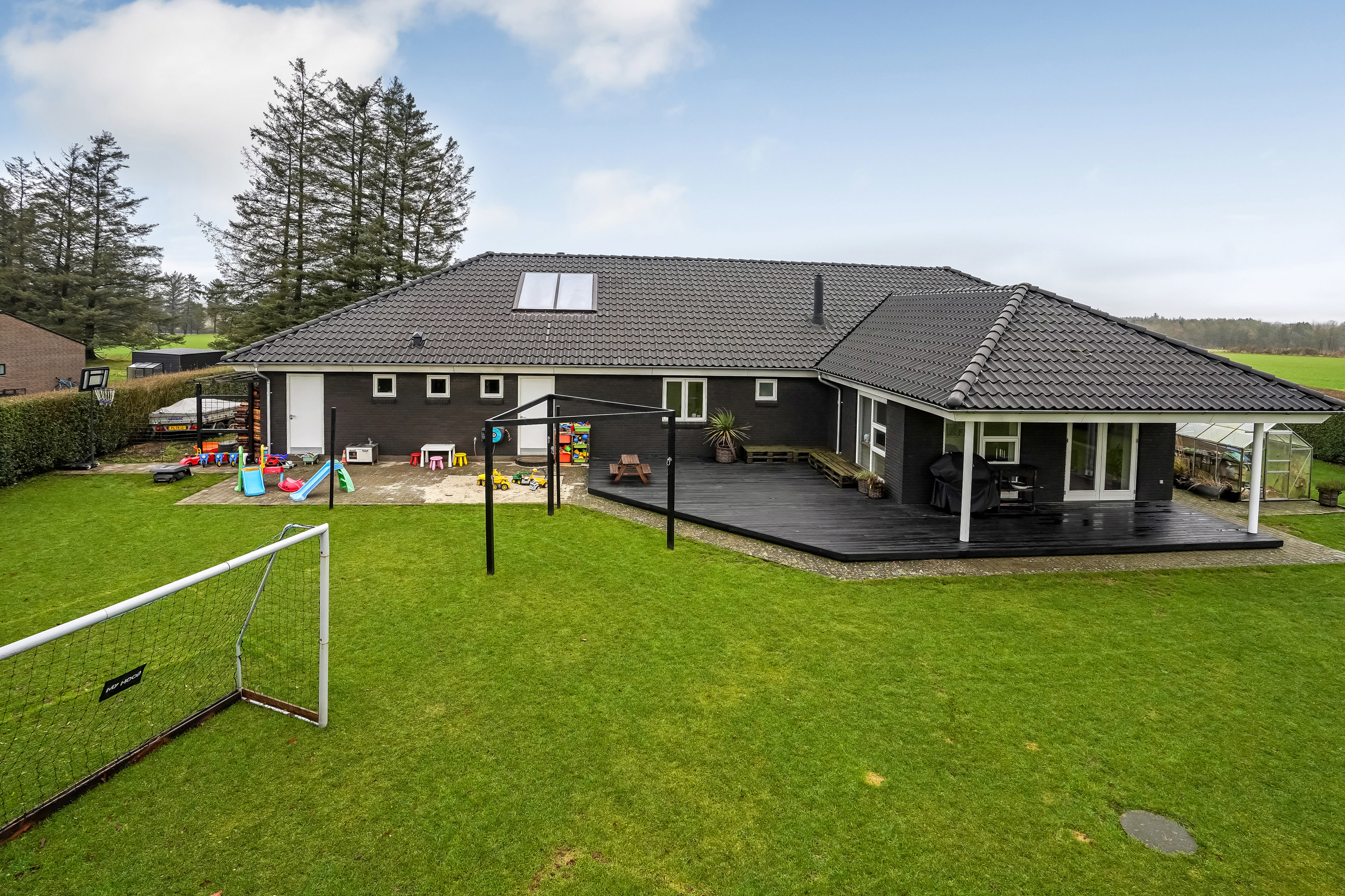 Fremhævet ejendommen billede i fuldskærmstilstand. Billede af Tribinivej 17, 6623 Vorbasse