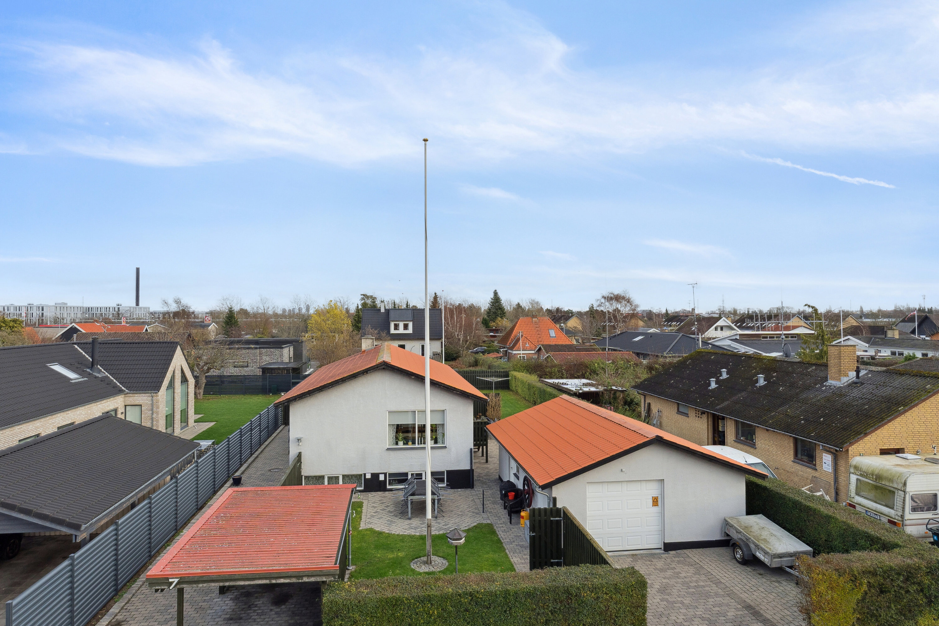 Fremhævet udendørs billede i fuldskærmstilstand. Billede af Nordlundsvej 7, 2650 Hvidovre