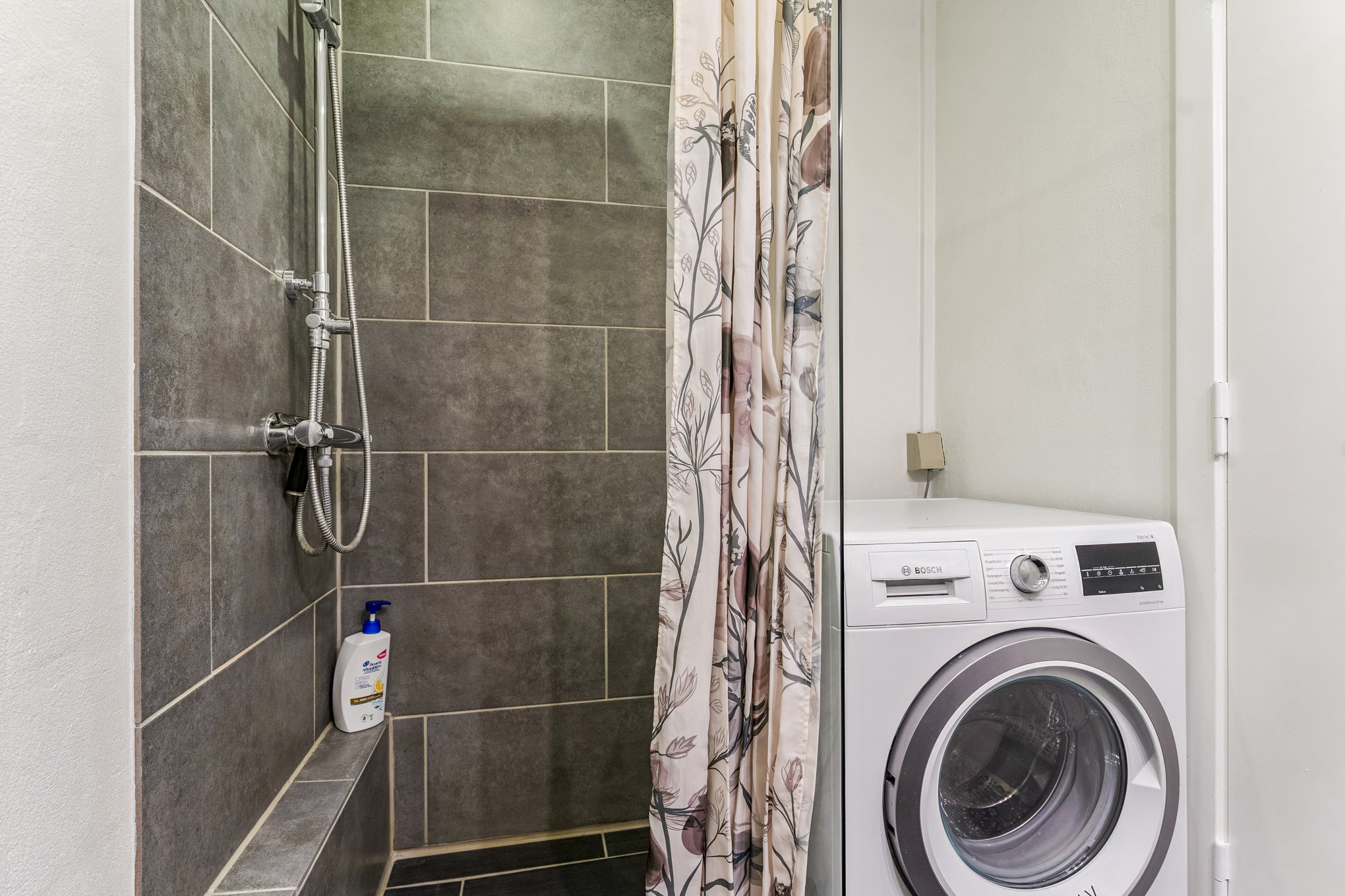 Fremhævet badeværelse billede i fuldskærmstilstand. Billede af Engboulevarden 51, 3. tv., 8960 Randers SØ