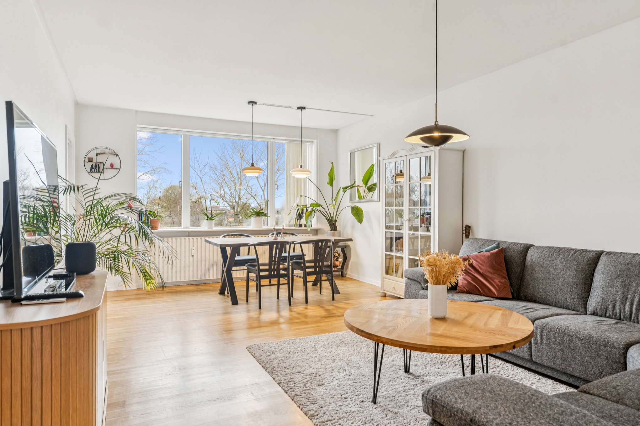 Fremhævet stue billede i fuldskærmstilstand. Billede af Engboulevarden 51, 3. tv., 8960 Randers SØ