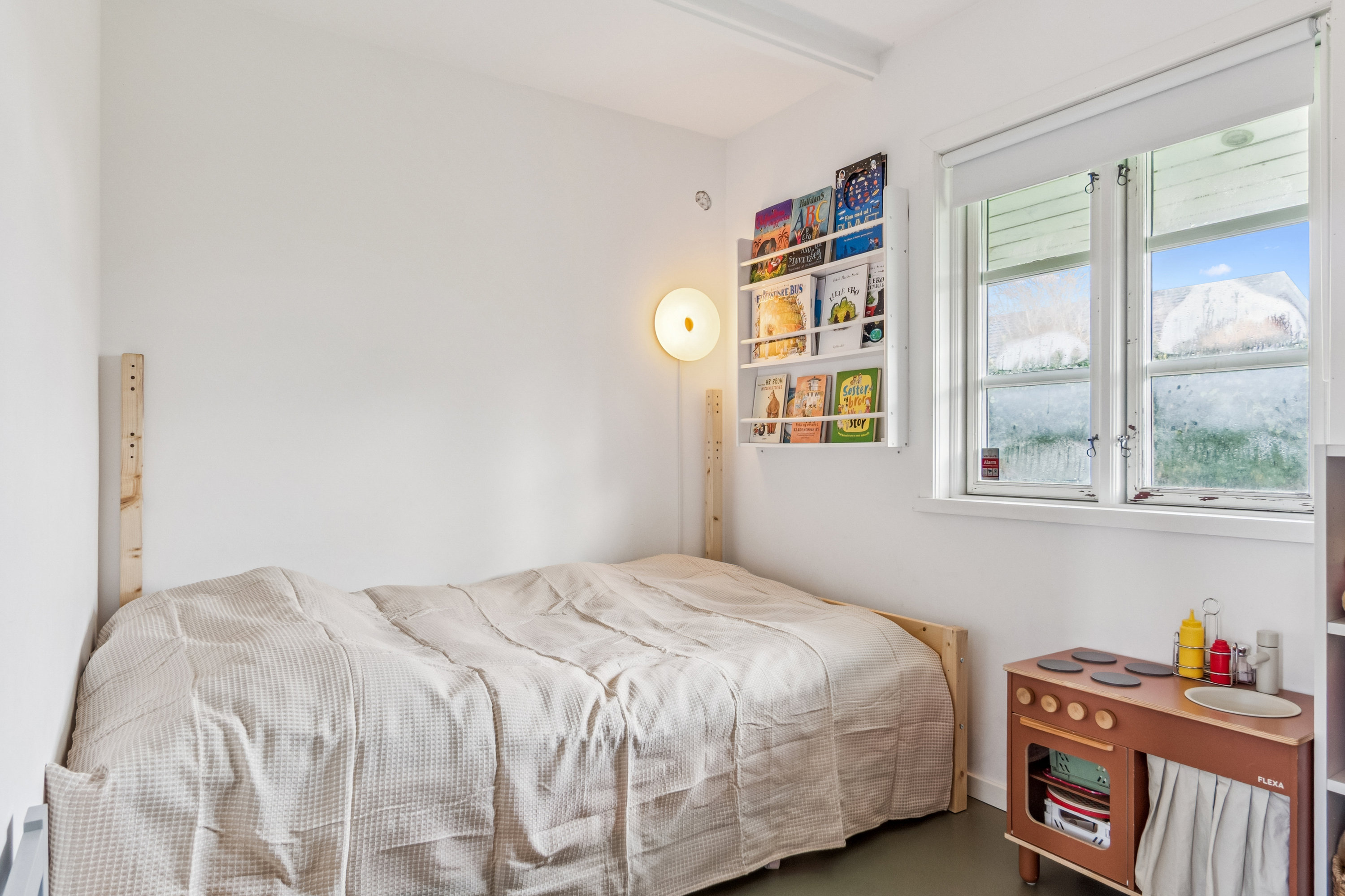 Fremhævet værelse billede i fuldskærmstilstand. Billede af Ny Mæglergårds Allé 24, 2660 Brøndby Strand