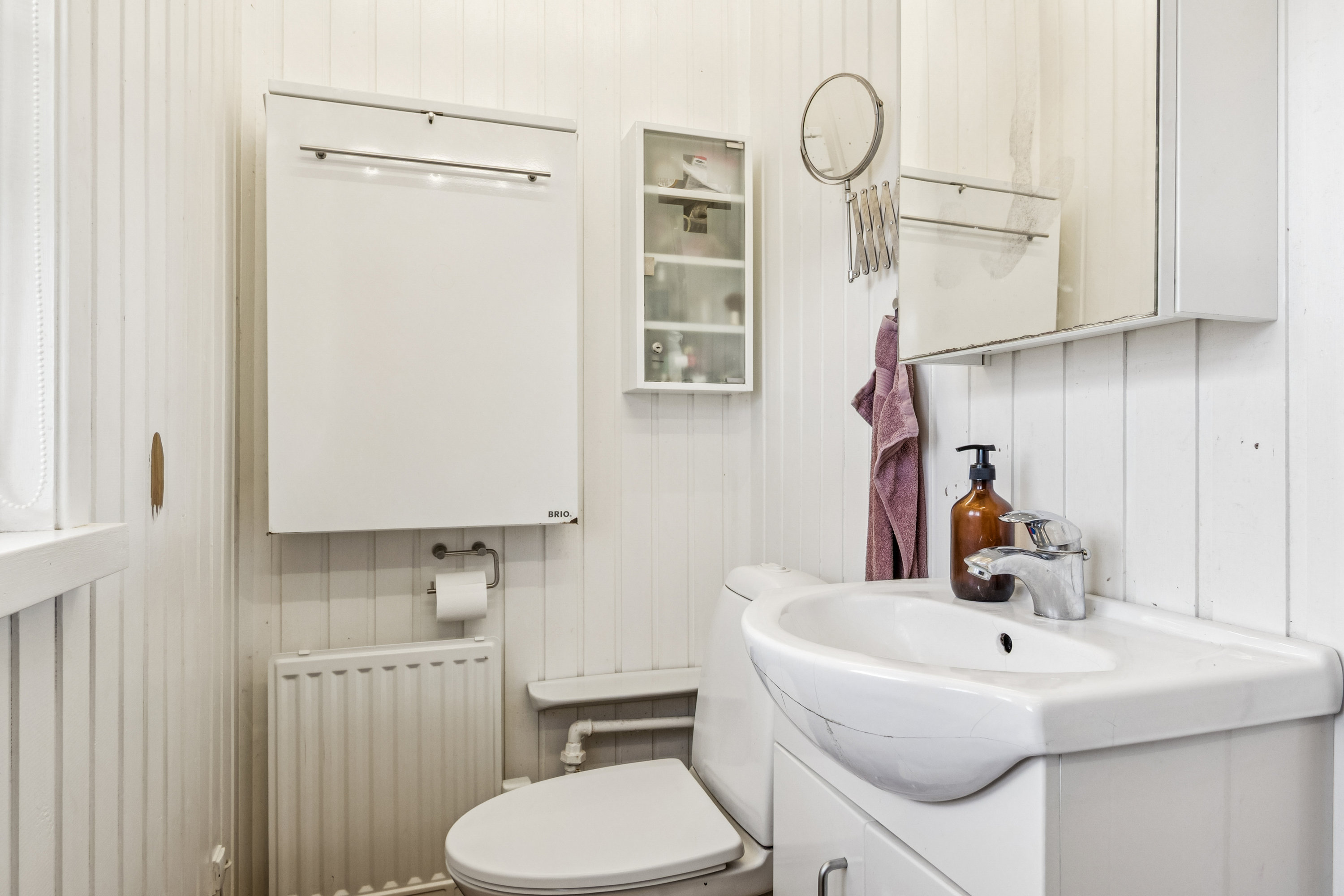 Fremhævet badeværelse billede i fuldskærmstilstand. Billede af Ny Mæglergårds Allé 24, 2660 Brøndby Strand