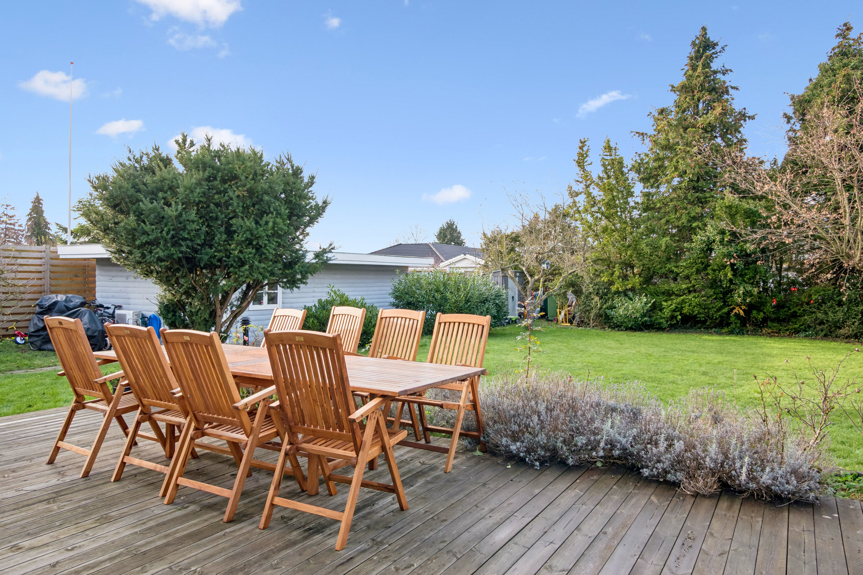 Fremhævet terrasse billede i fuldskærmstilstand. Billede af Ny Mæglergårds Allé 24, 2660 Brøndby Strand