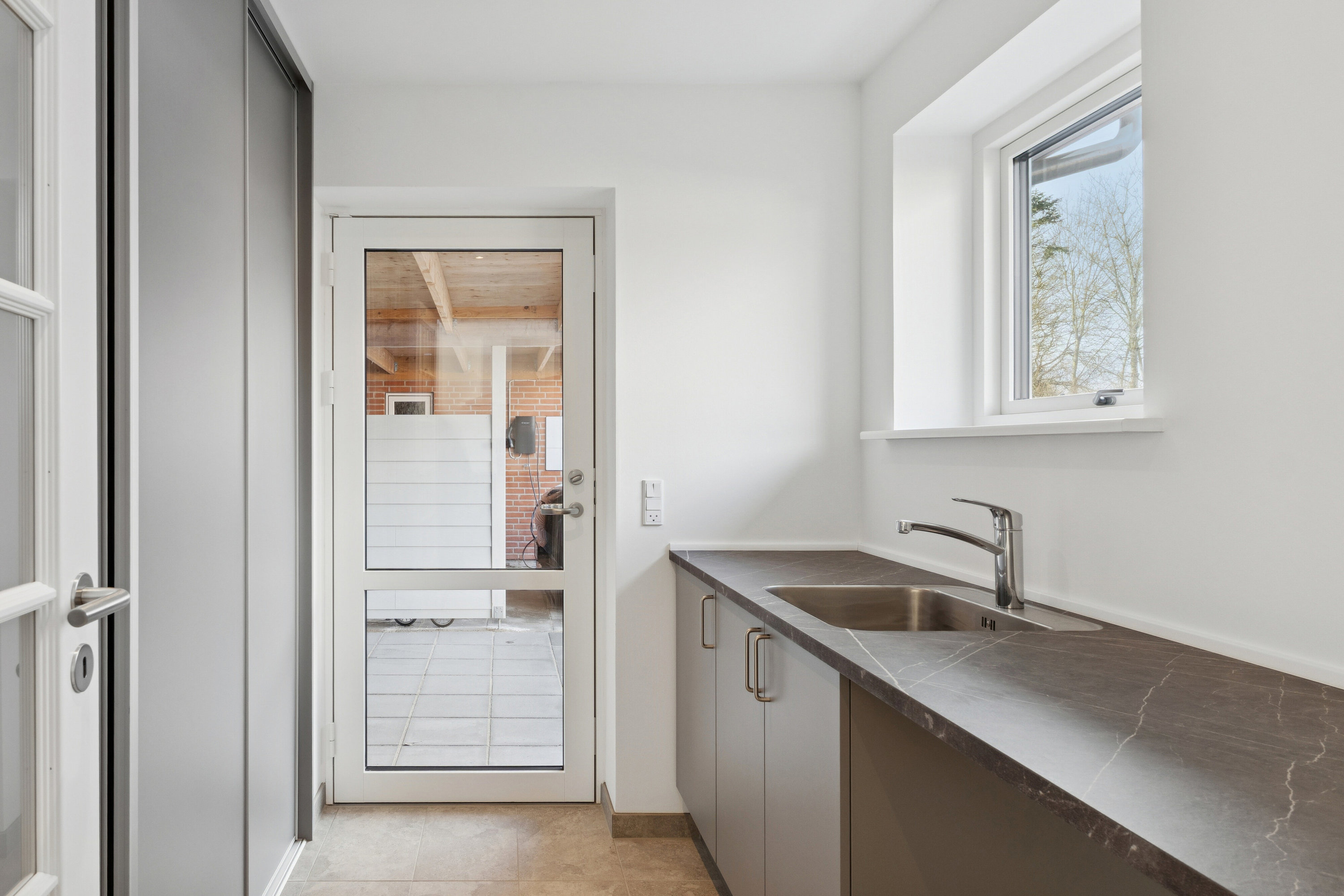 Fremhævet køkken billede i fuldskærmstilstand. Billede af Troelstrup Bygade 2E, 4690 Haslev