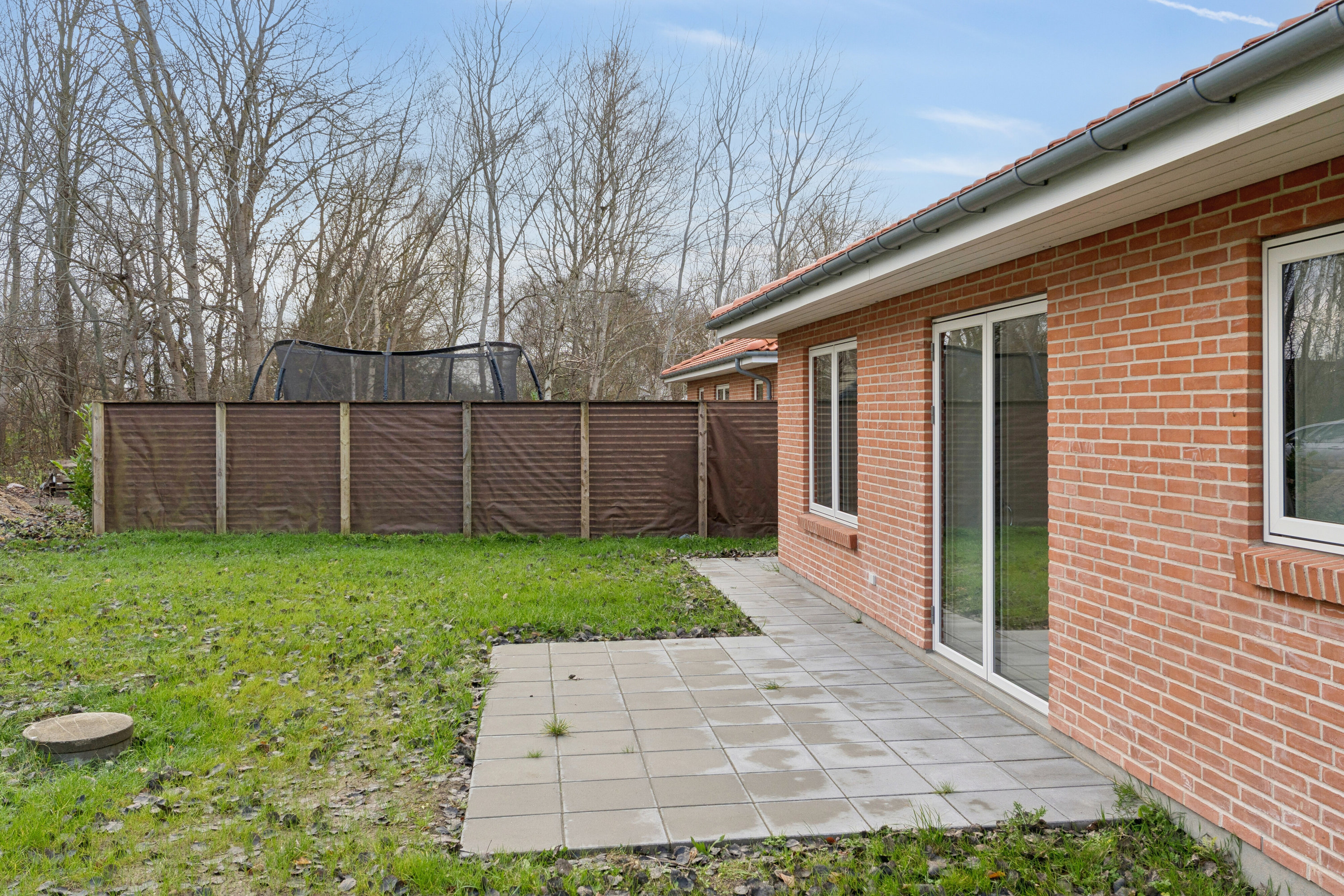 Fremhævet udendørs billede i fuldskærmstilstand. Billede af Troelstrup Bygade 2E, 4690 Haslev