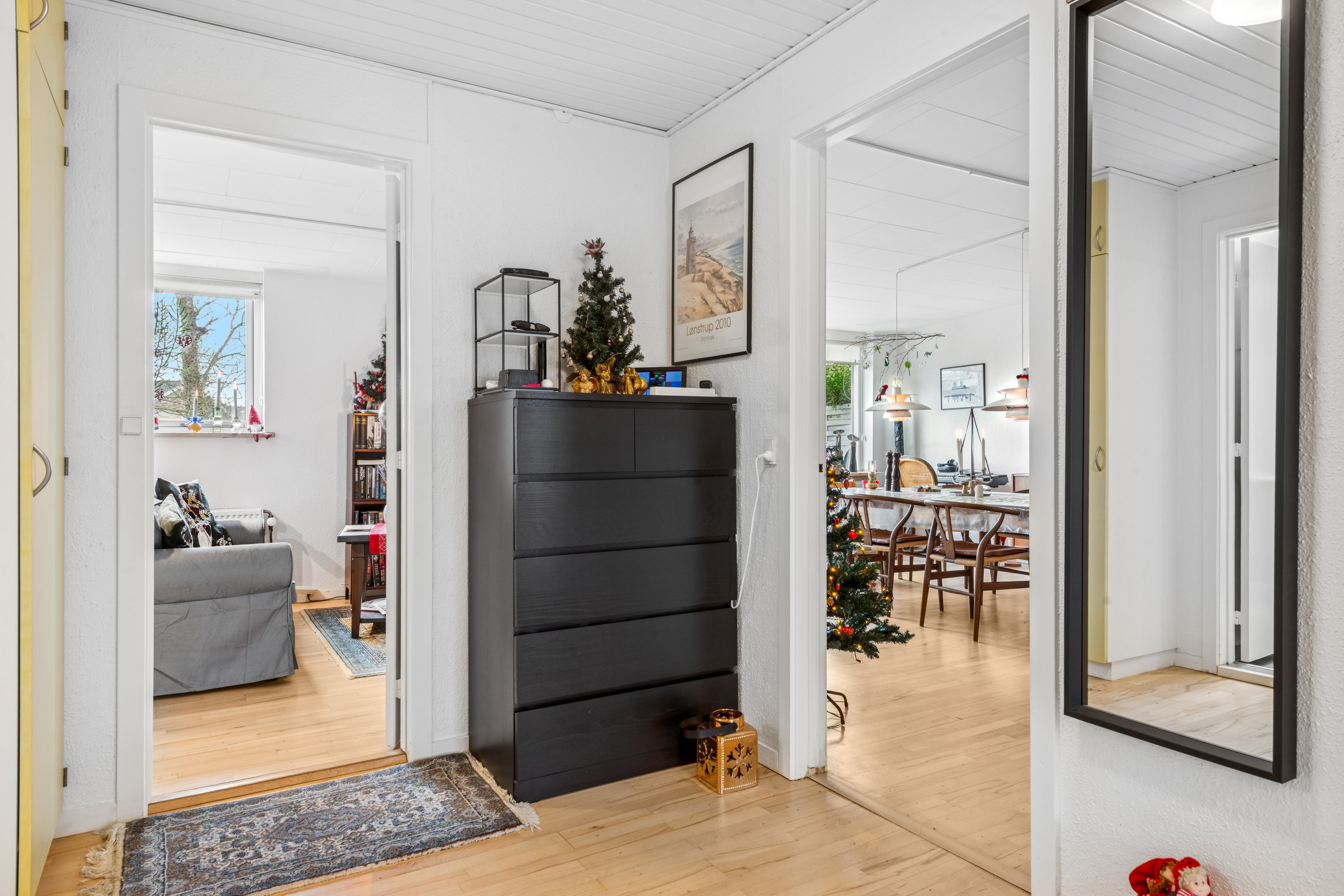 Fremhævet gang billede i fuldskærmstilstand. Billede af Krogårdsvej 160, 2670 Greve