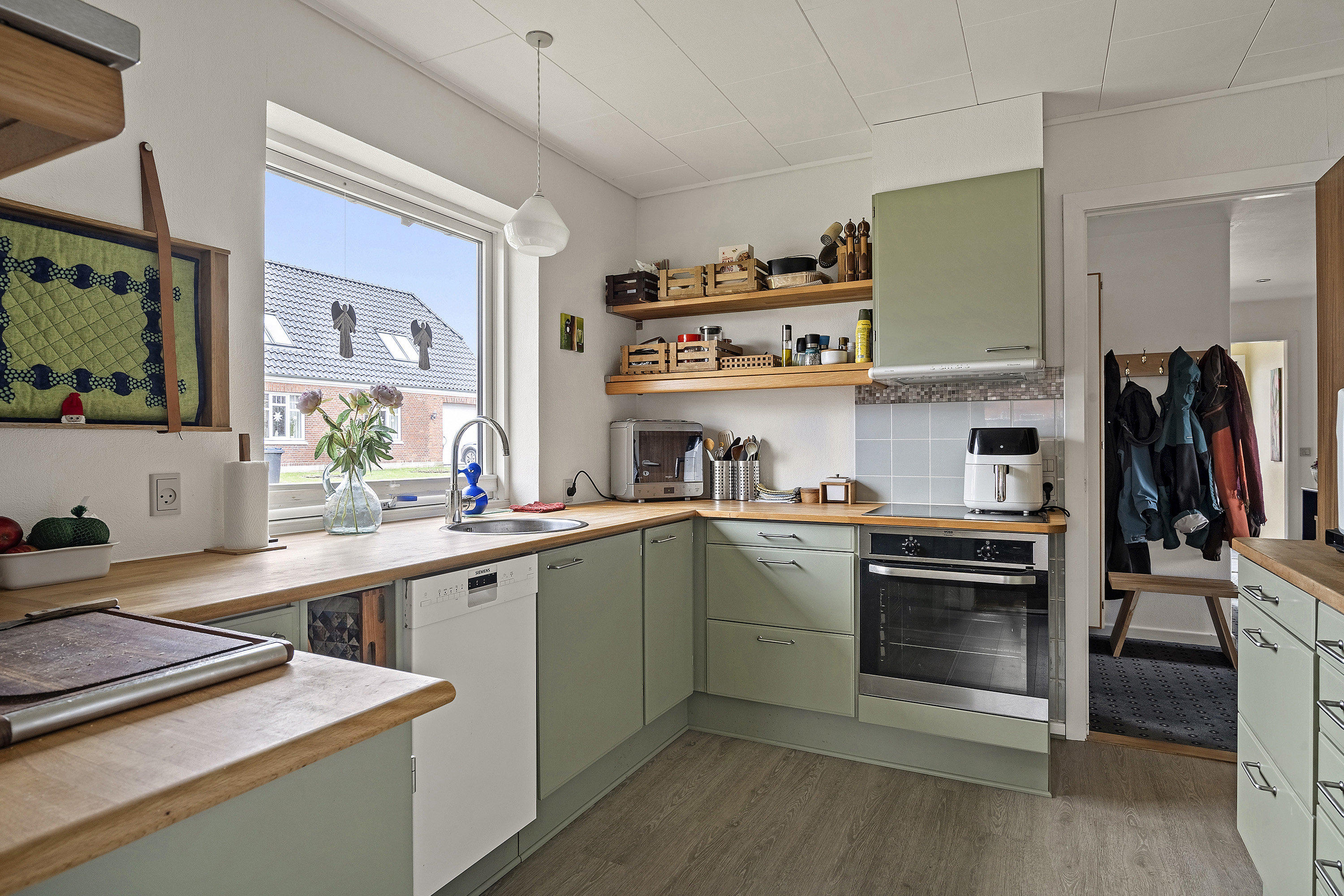 Miniaturebillede 1: køkken. Billede af Stormgade 1B, 6800 Varde