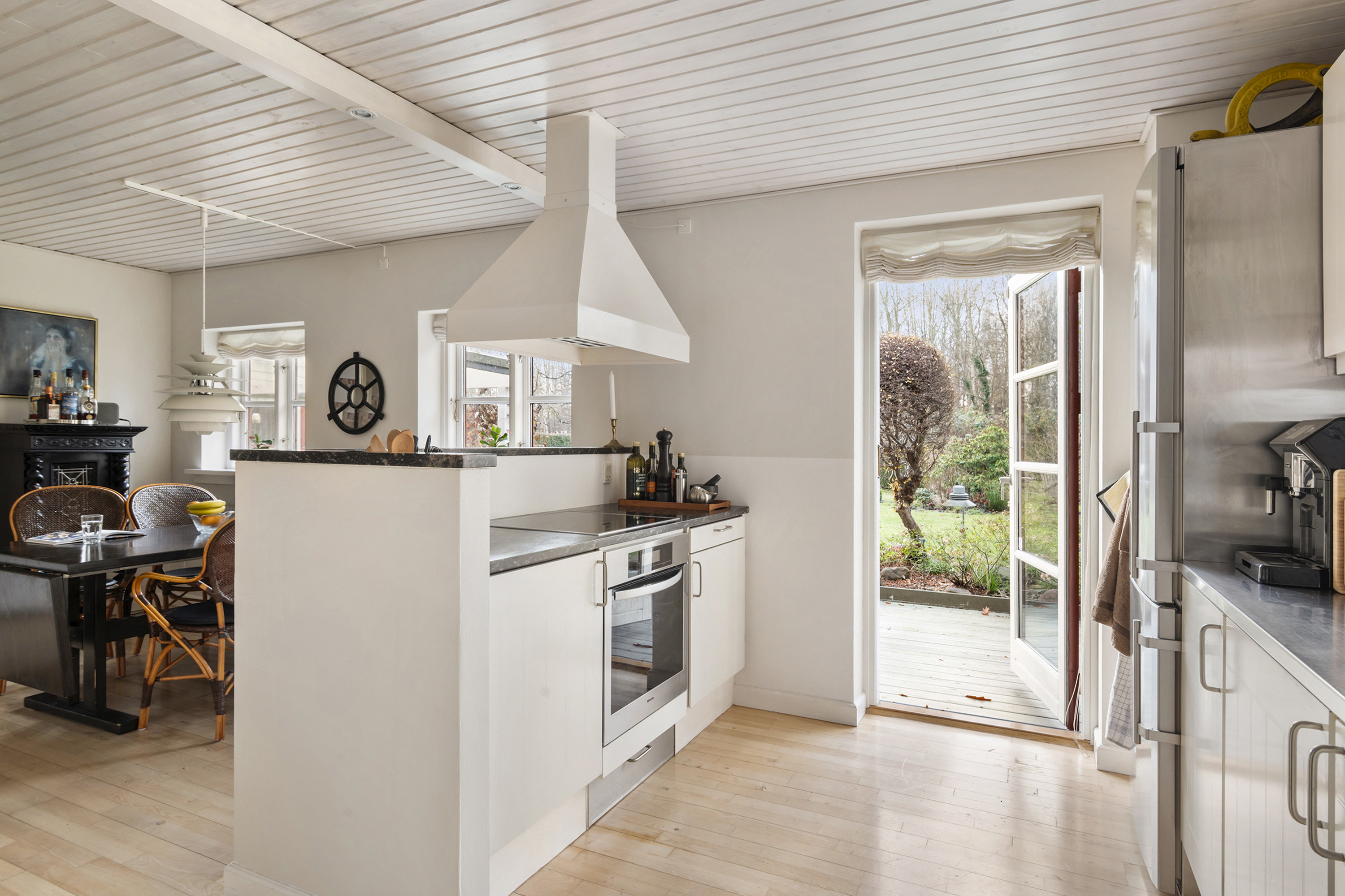 Fremhævet køkken billede i fuldskærmstilstand. Billede af Engvej 9D, 2625 Vallensbæk