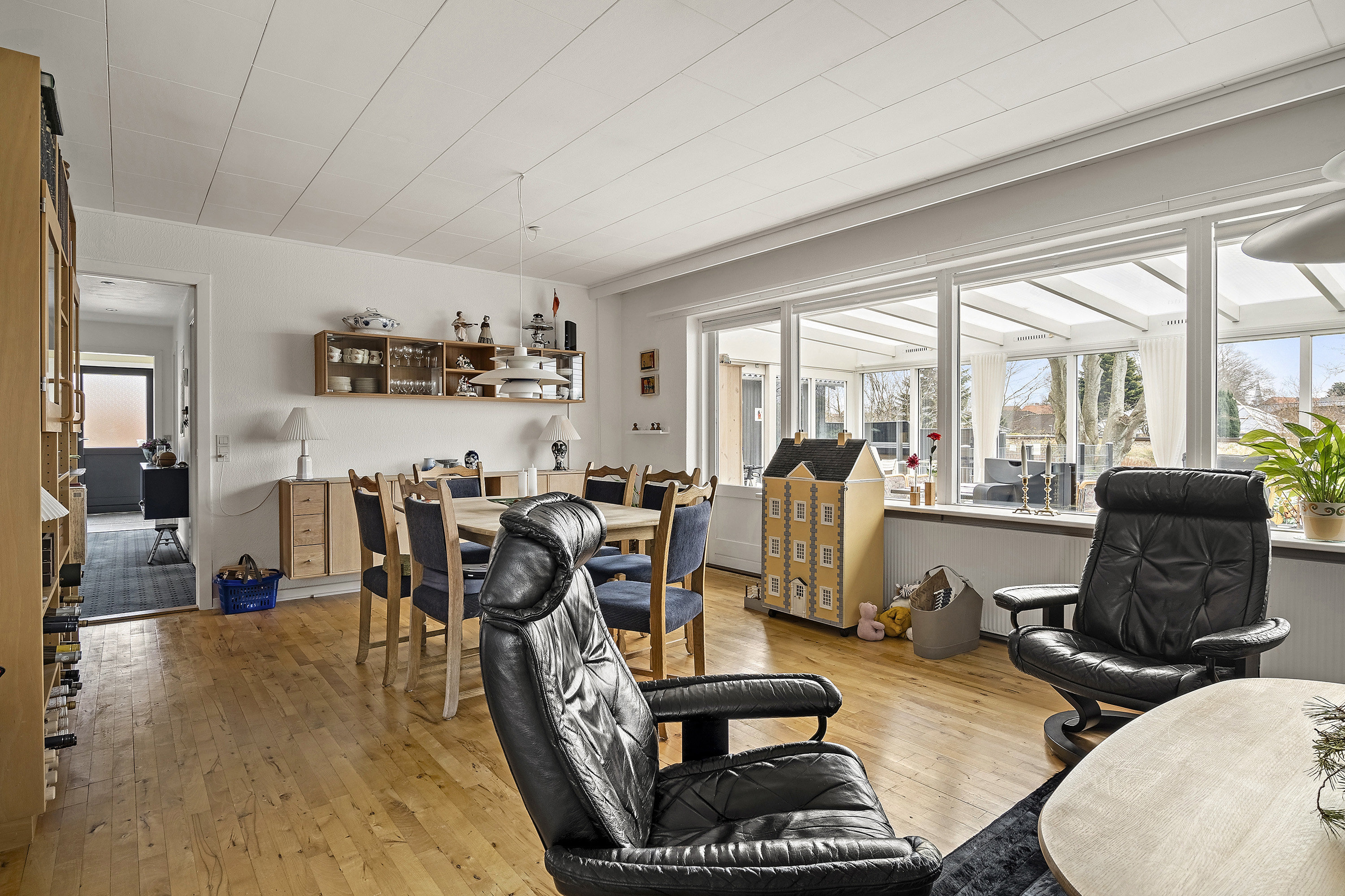 Fremhævet stue billede i fuldskærmstilstand. Billede af Stormgade 1B, 6800 Varde