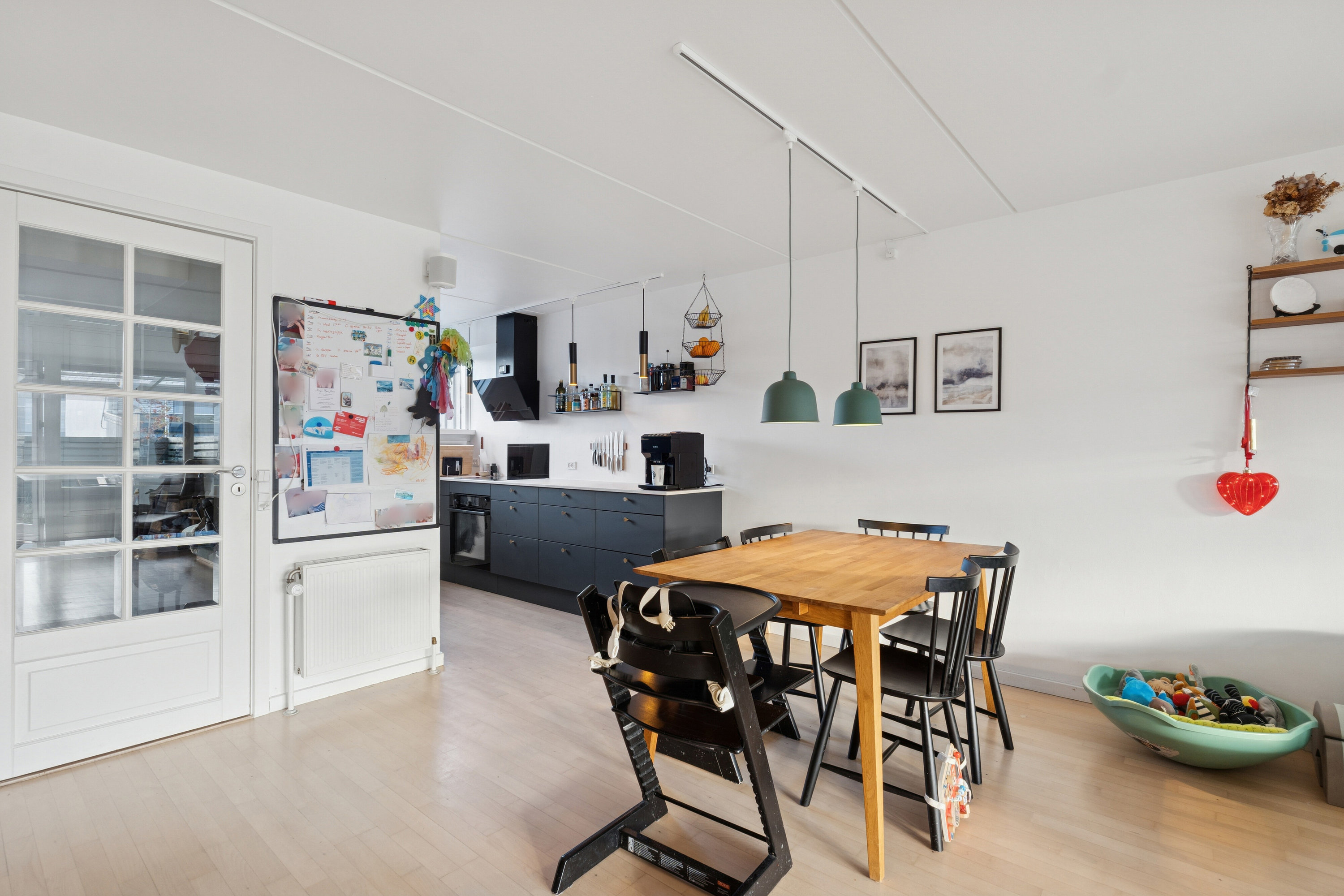 Miniaturebillede 2: spisestue. Billede af Jægerhusene 46, 2620 Albertslund