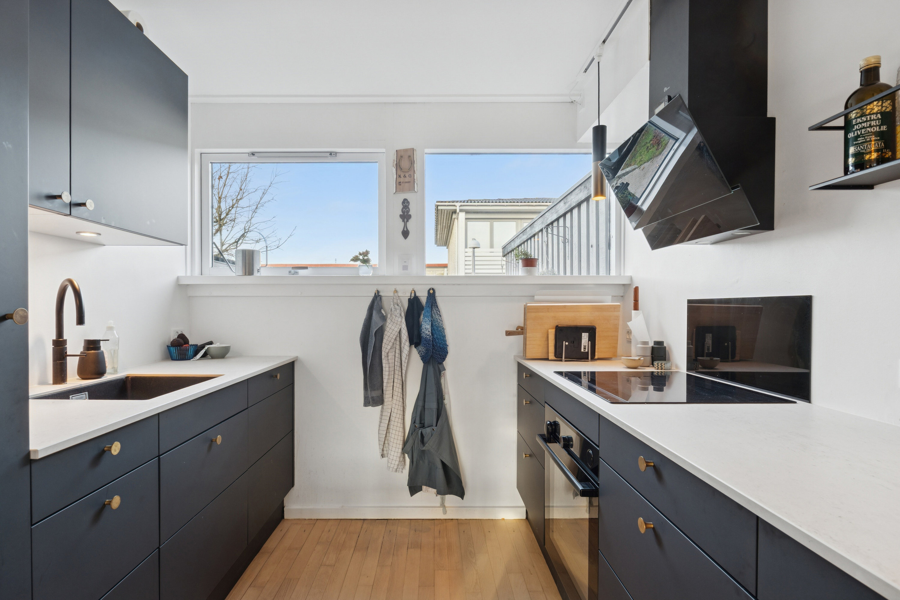 Fremhævet køkken billede i fuldskærmstilstand. Billede af Jægerhusene 46, 2620 Albertslund