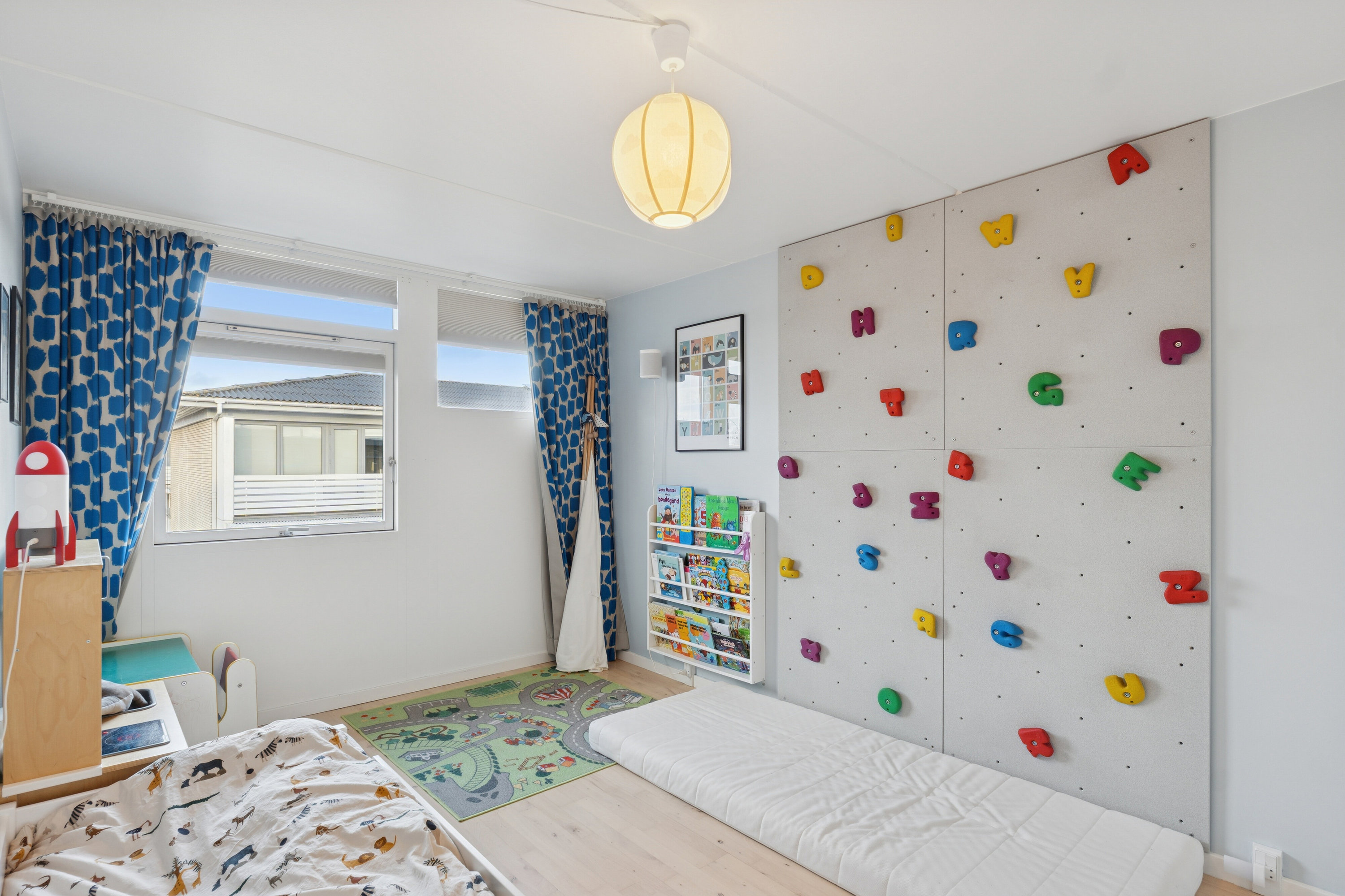 Fremhævet børneværelse billede i fuldskærmstilstand. Billede af Jægerhusene 46, 2620 Albertslund