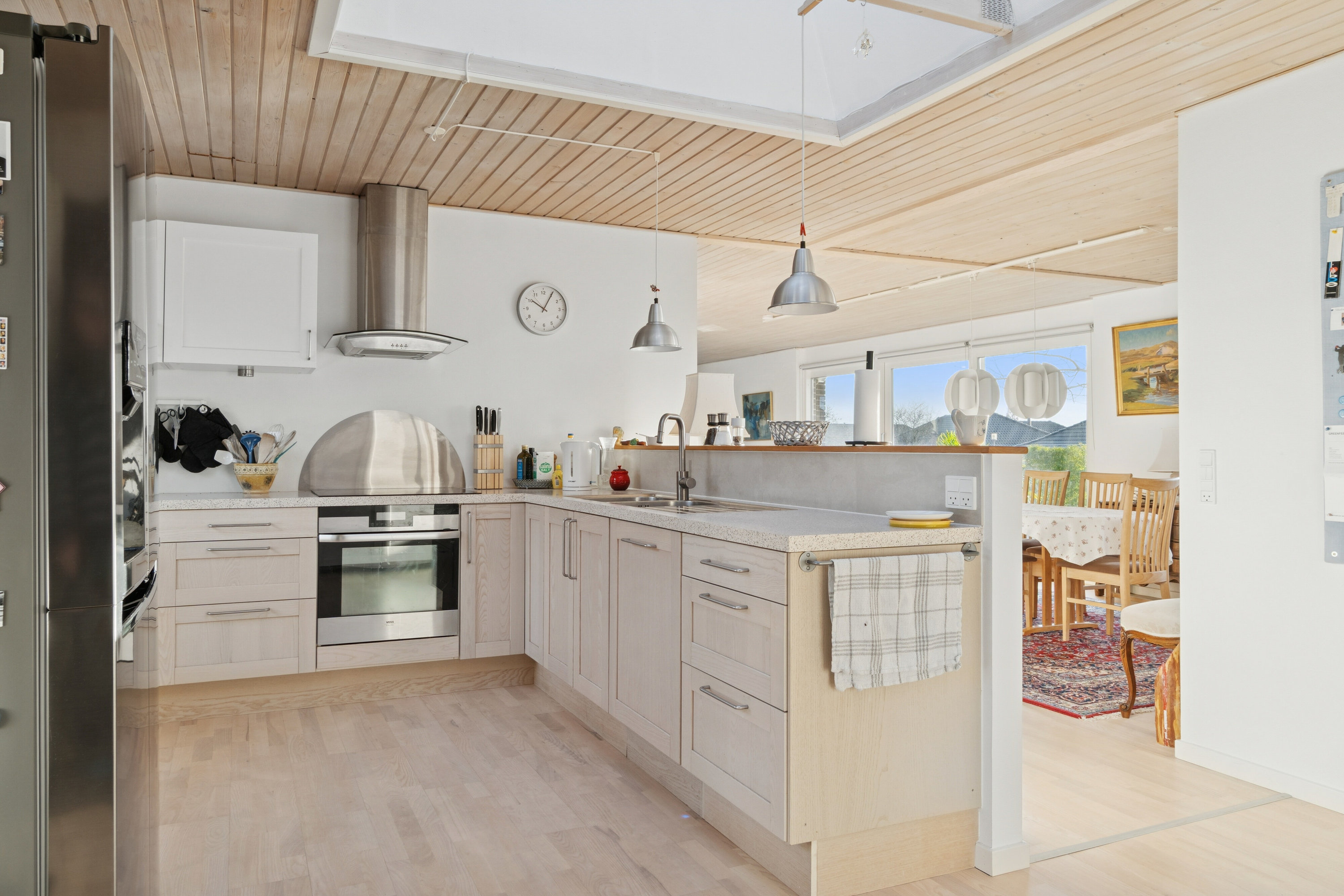 Fremhævet køkken billede i fuldskærmstilstand. Billede af Hyllingeparken 61, 4070 Kirke Hyllinge